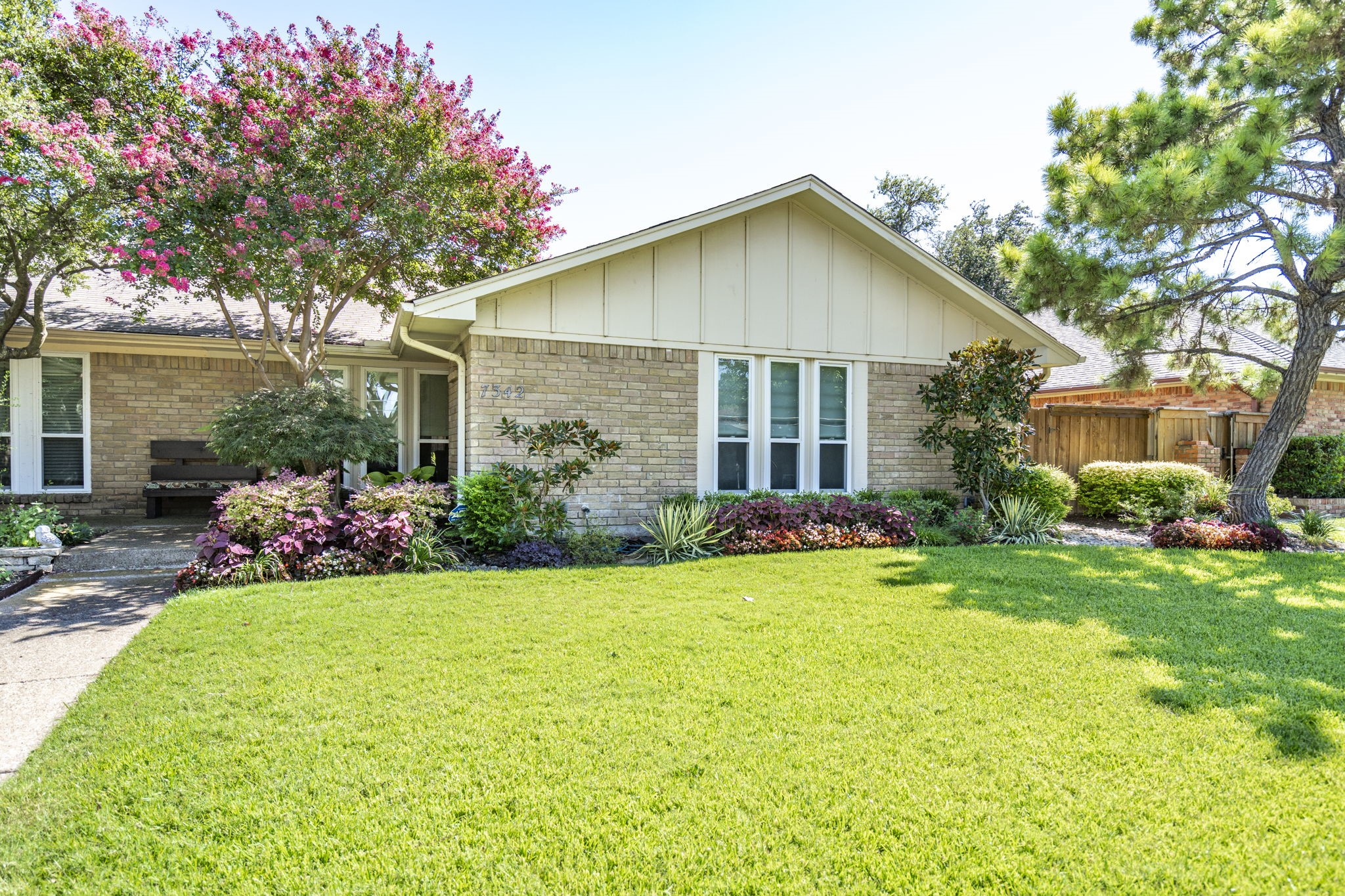 7342 Woodthrush Drive