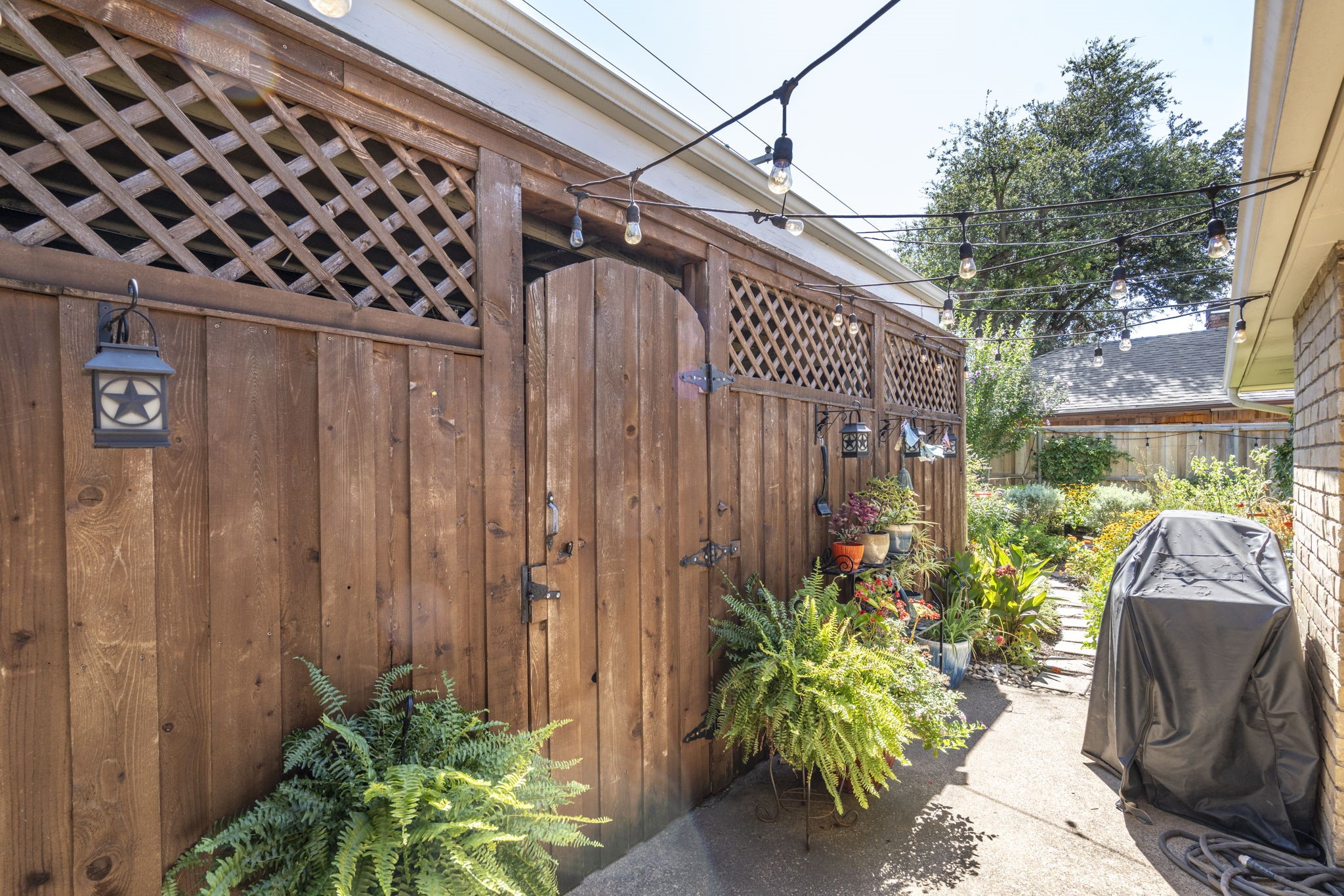 7342 Woodthrush Drive