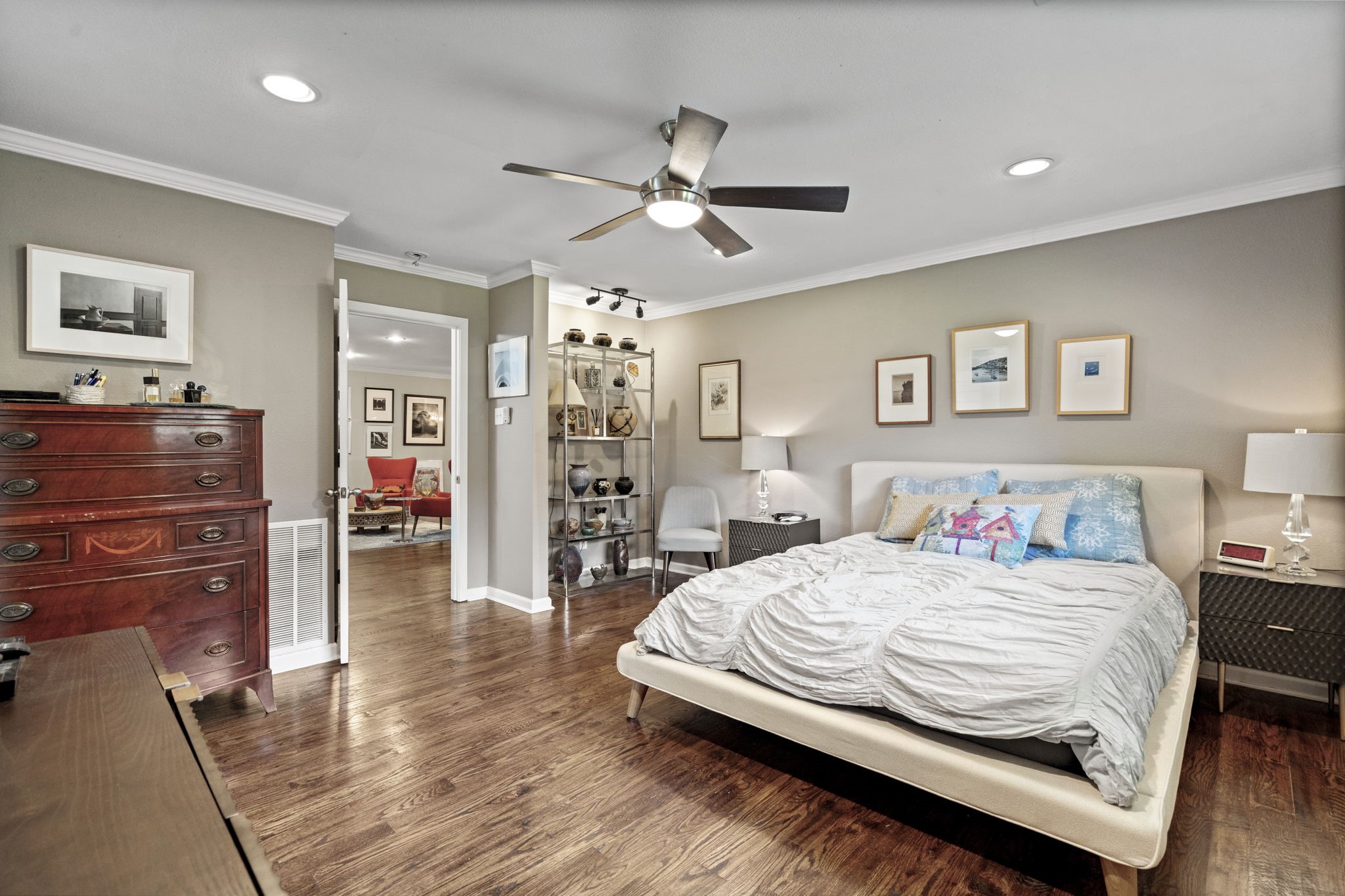 7342 Woodthrush Drive