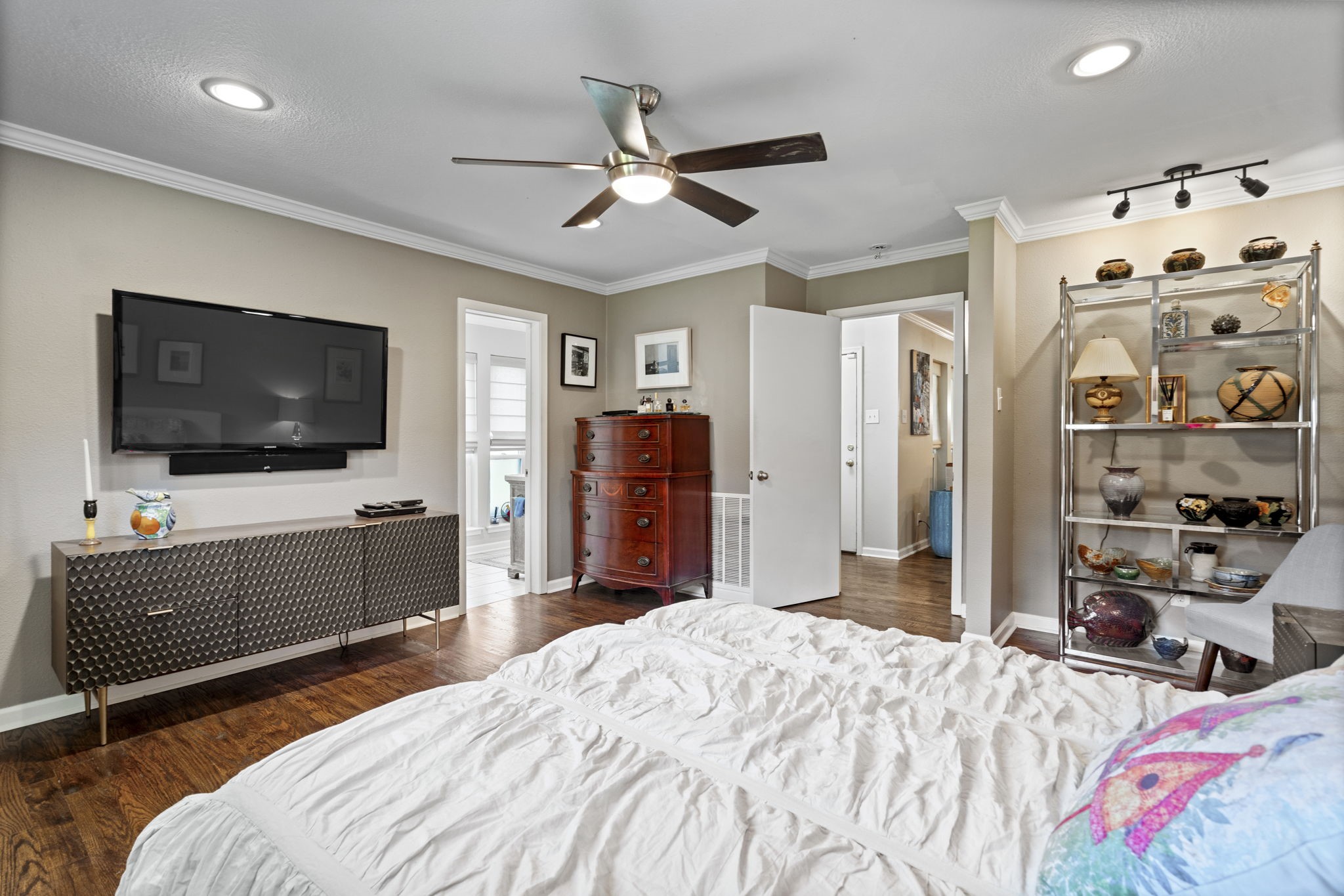 7342 Woodthrush Drive