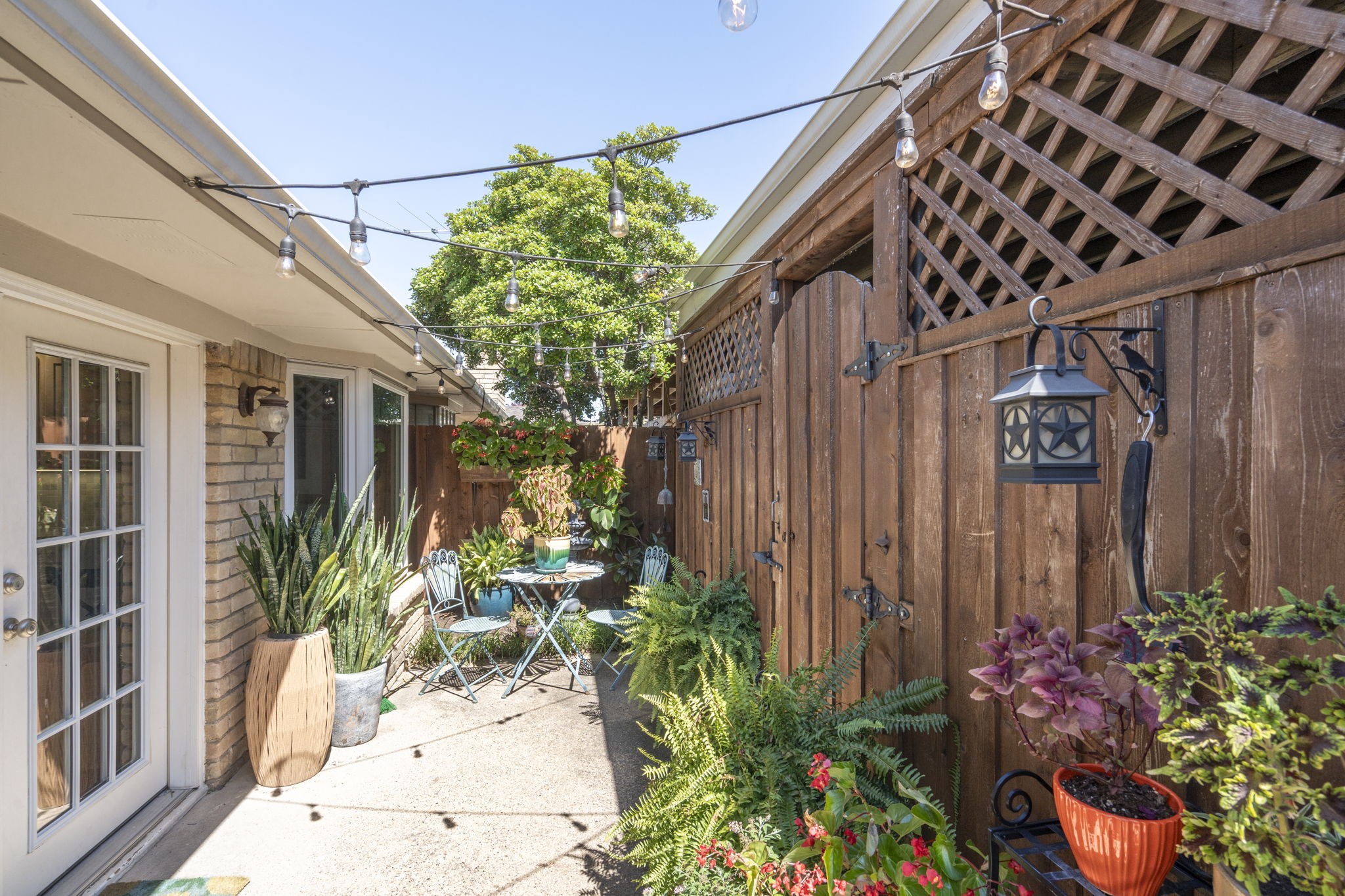 7342 Woodthrush Drive