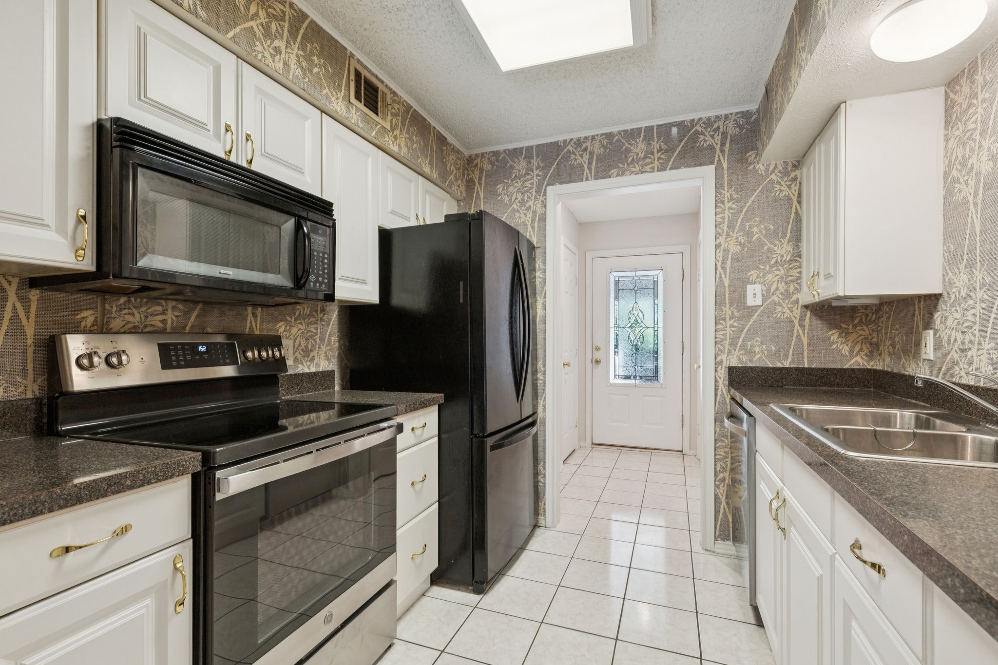7494 E Northwest Highway 144