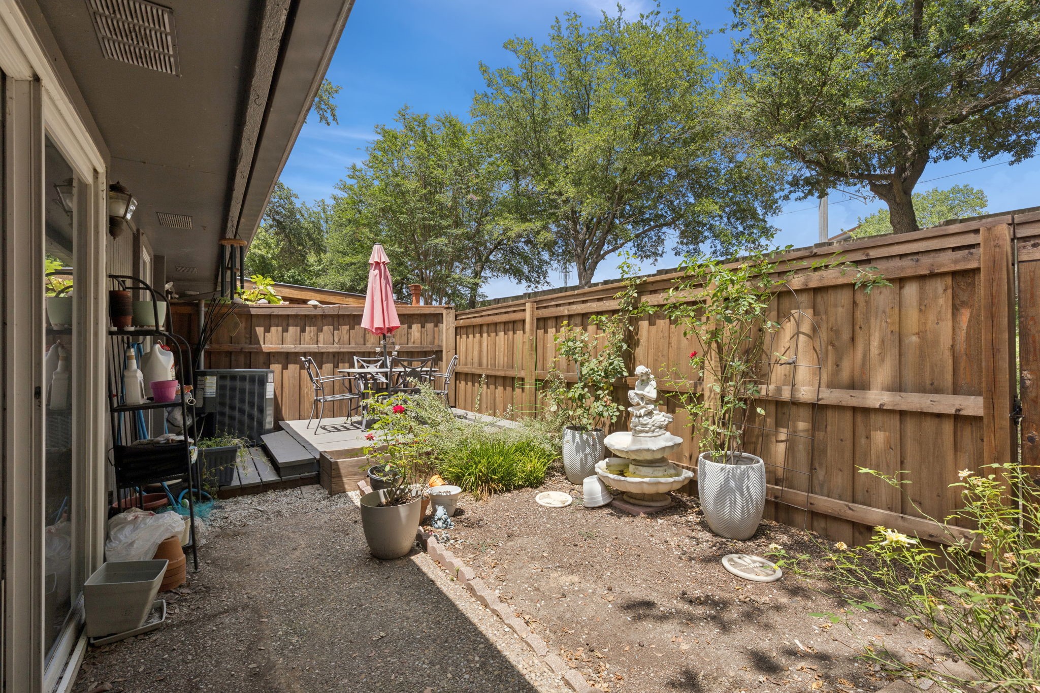 7494 E Northwest Highway 144