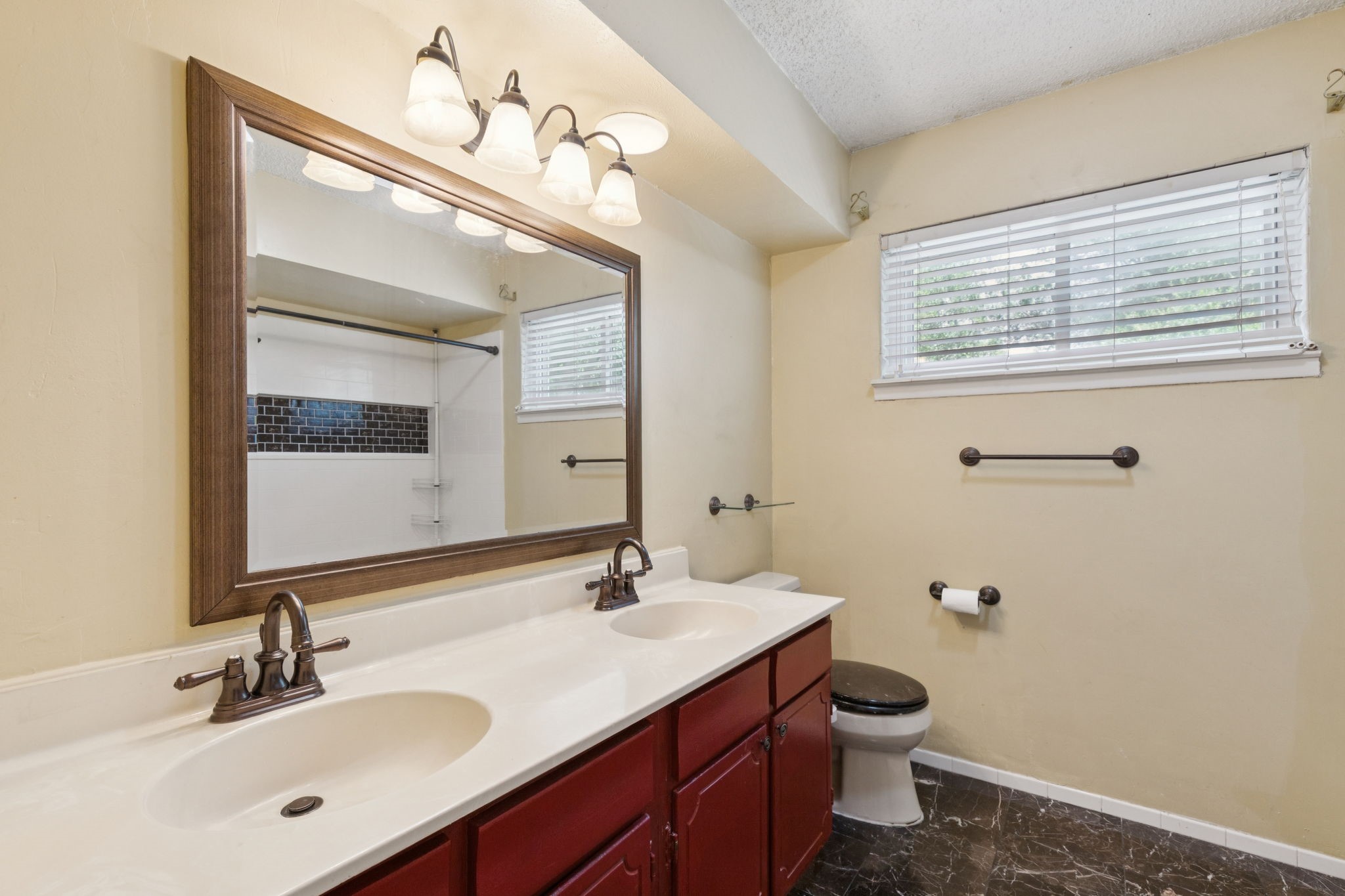 7494 E Northwest Highway 144
