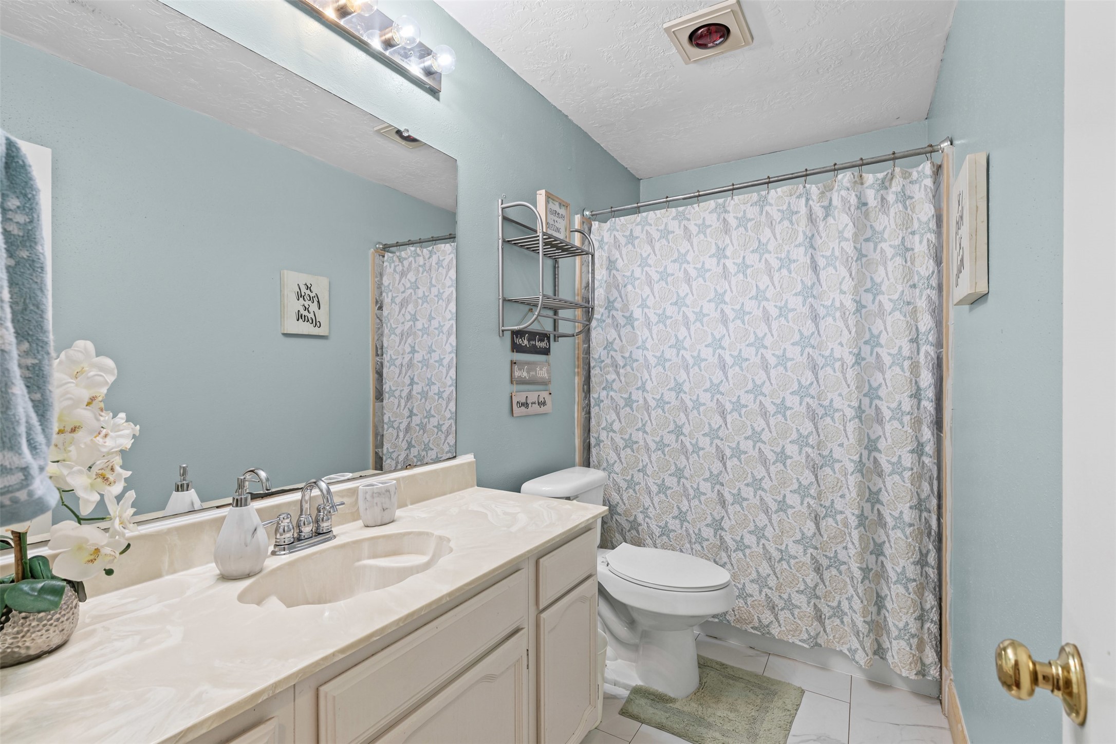 4044 Lonesome Trail