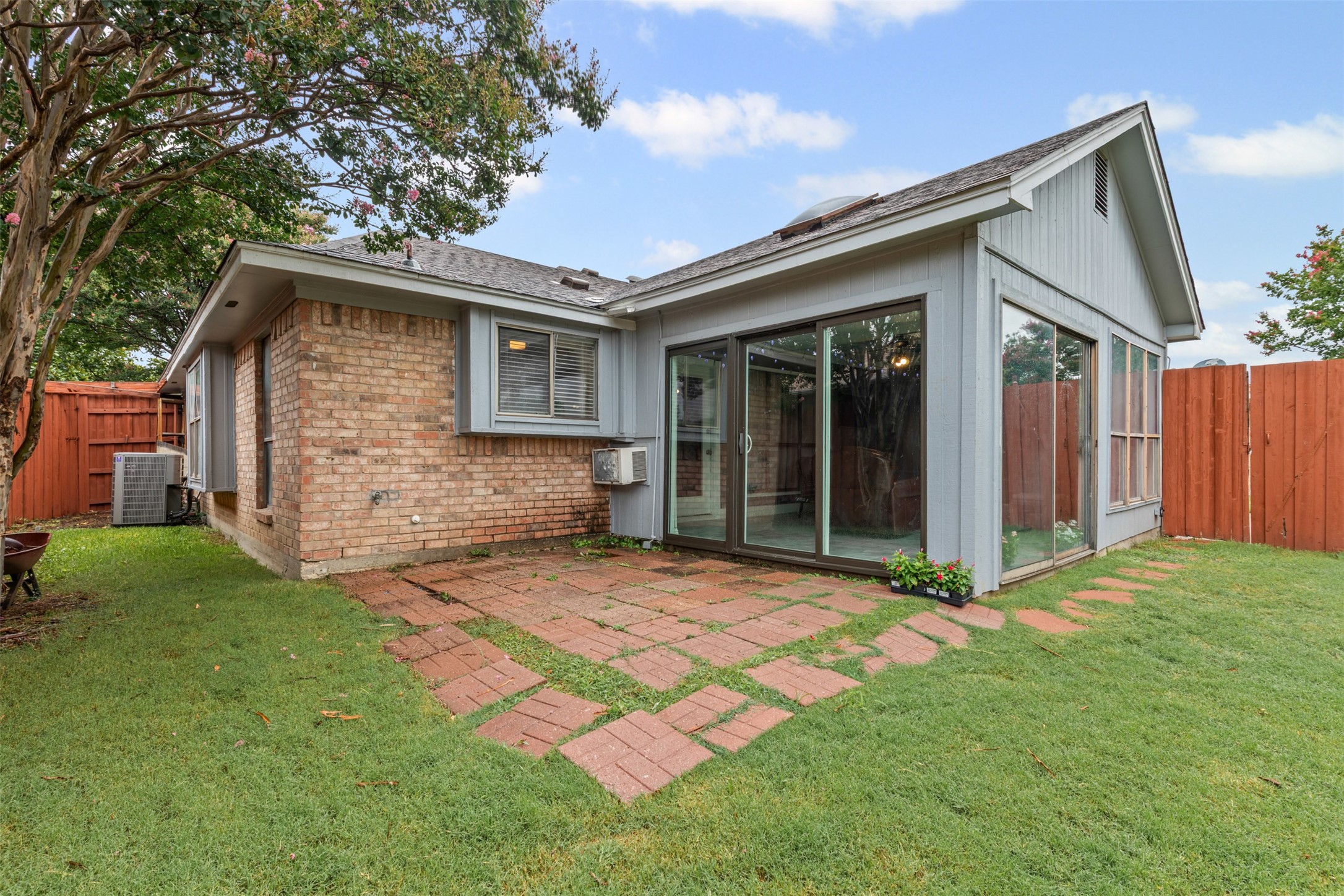 4044 Lonesome Trail