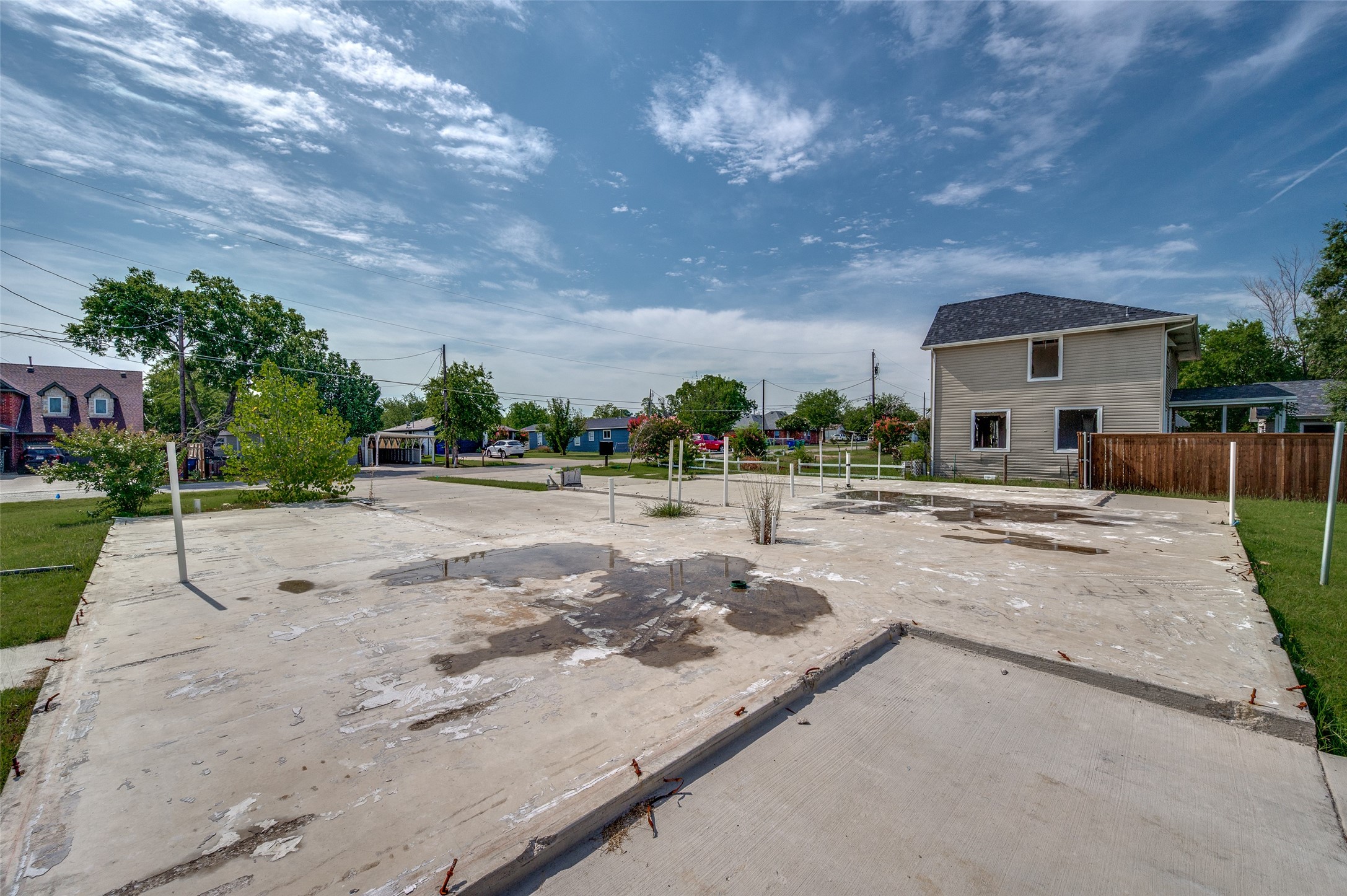 414 N Arizona Drive