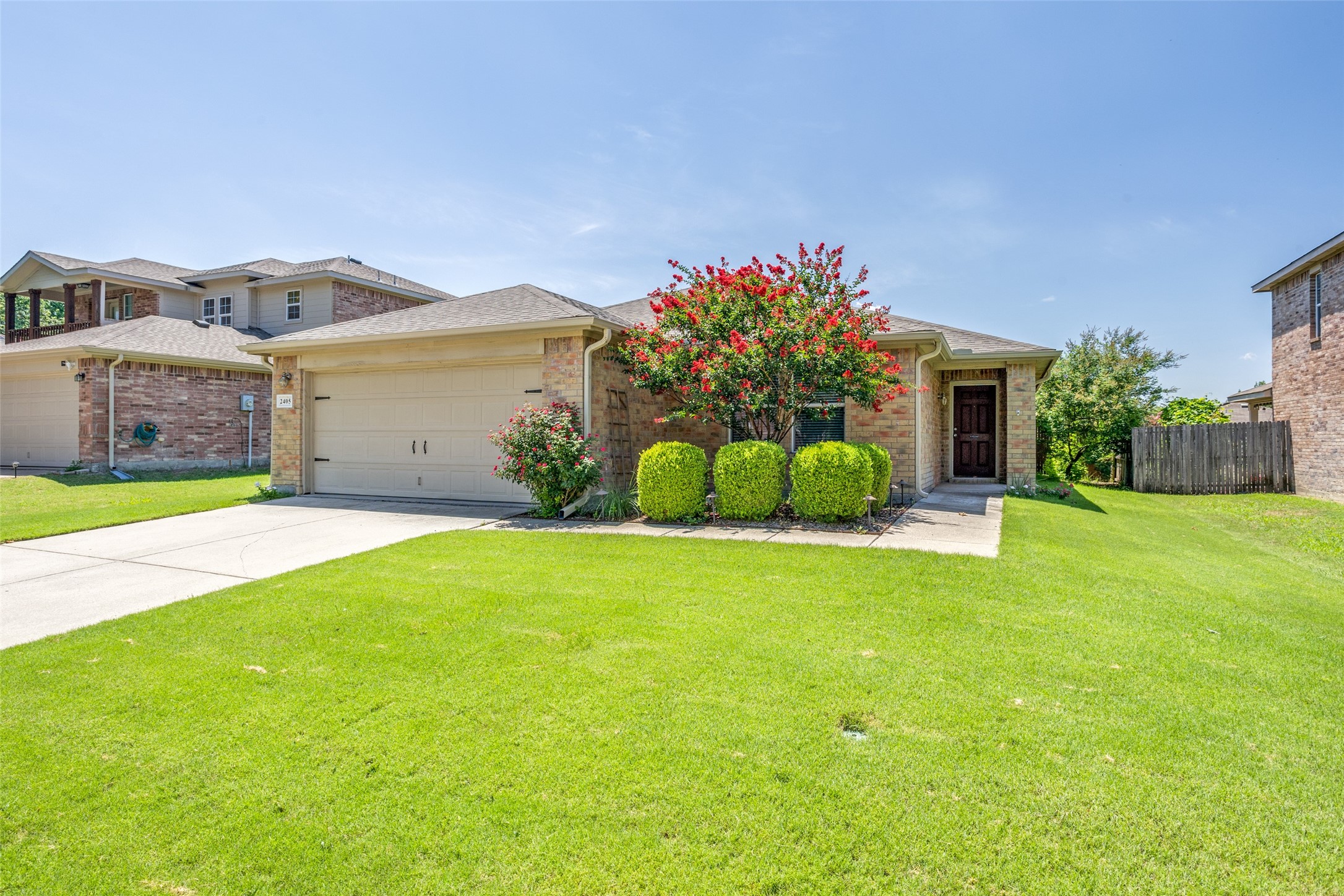 2405 Emerald Lane