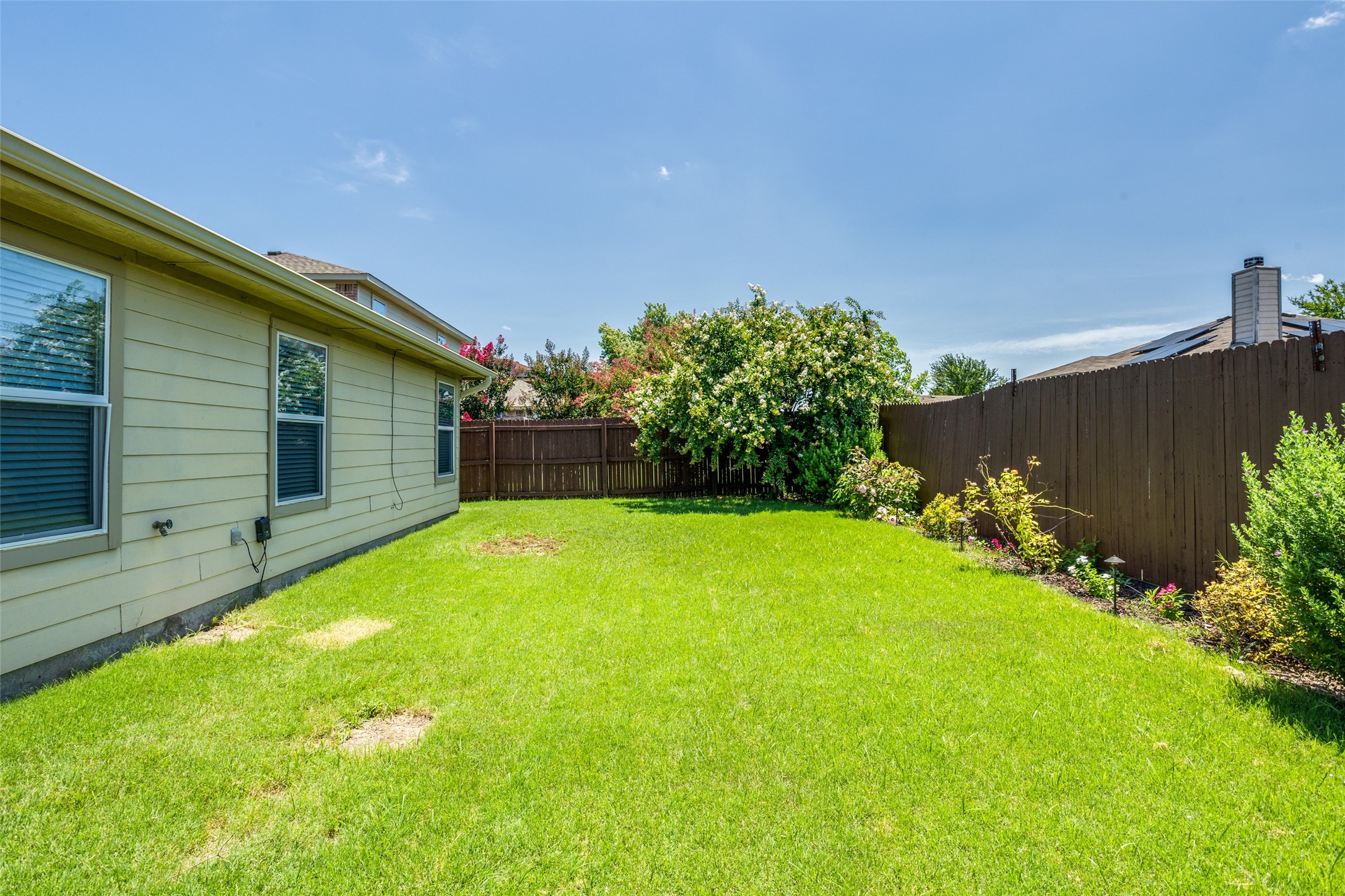 2405 Emerald Lane