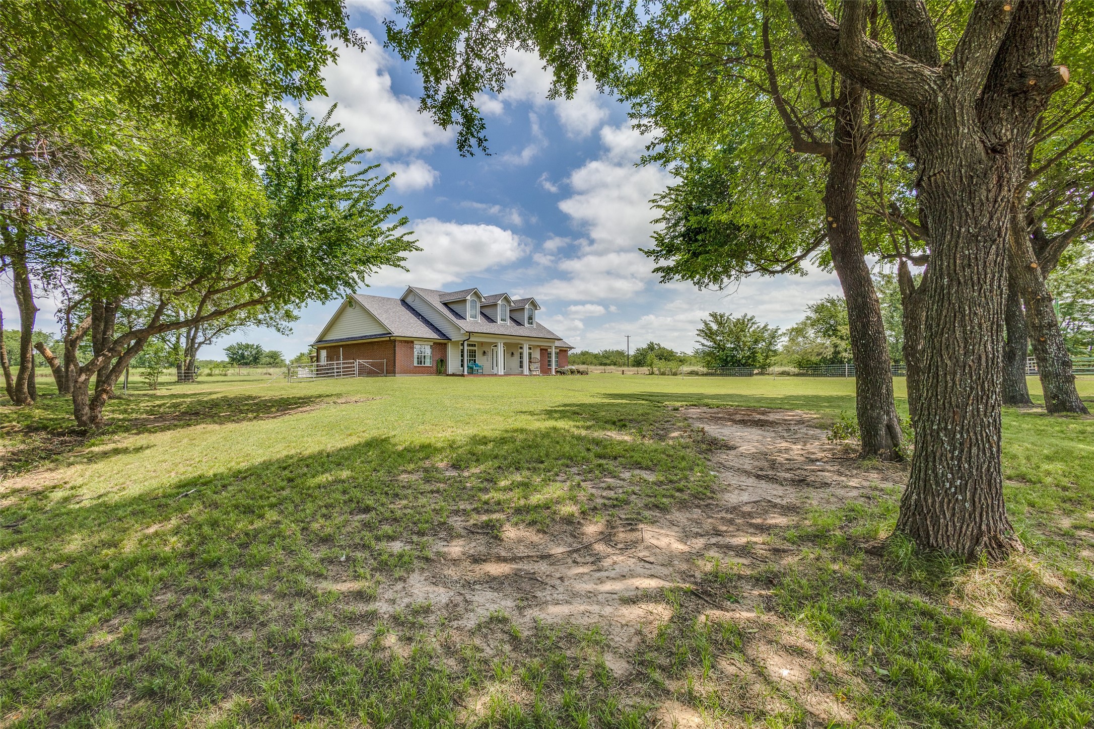 4877 Hagerman Road