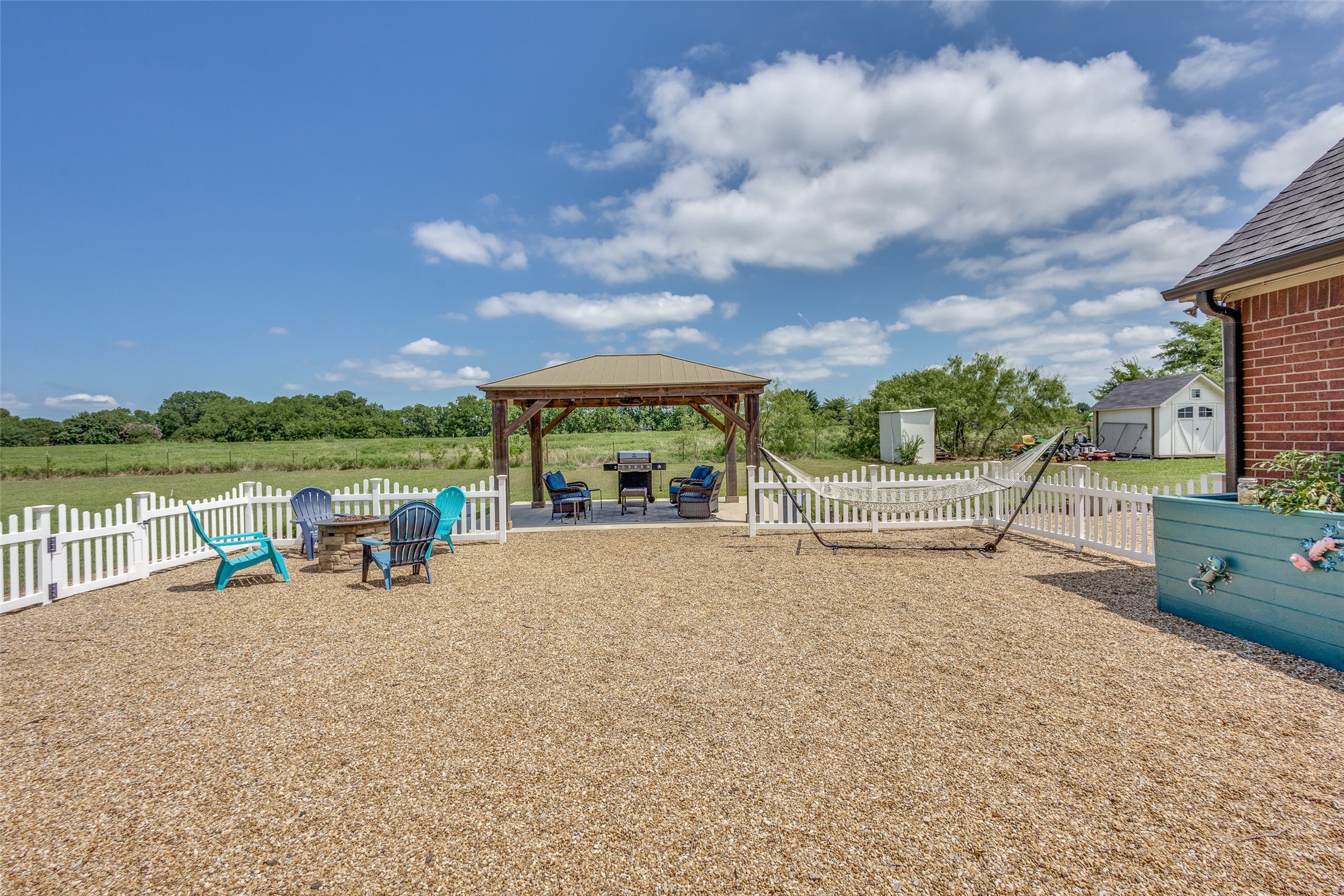 4877 Hagerman Road