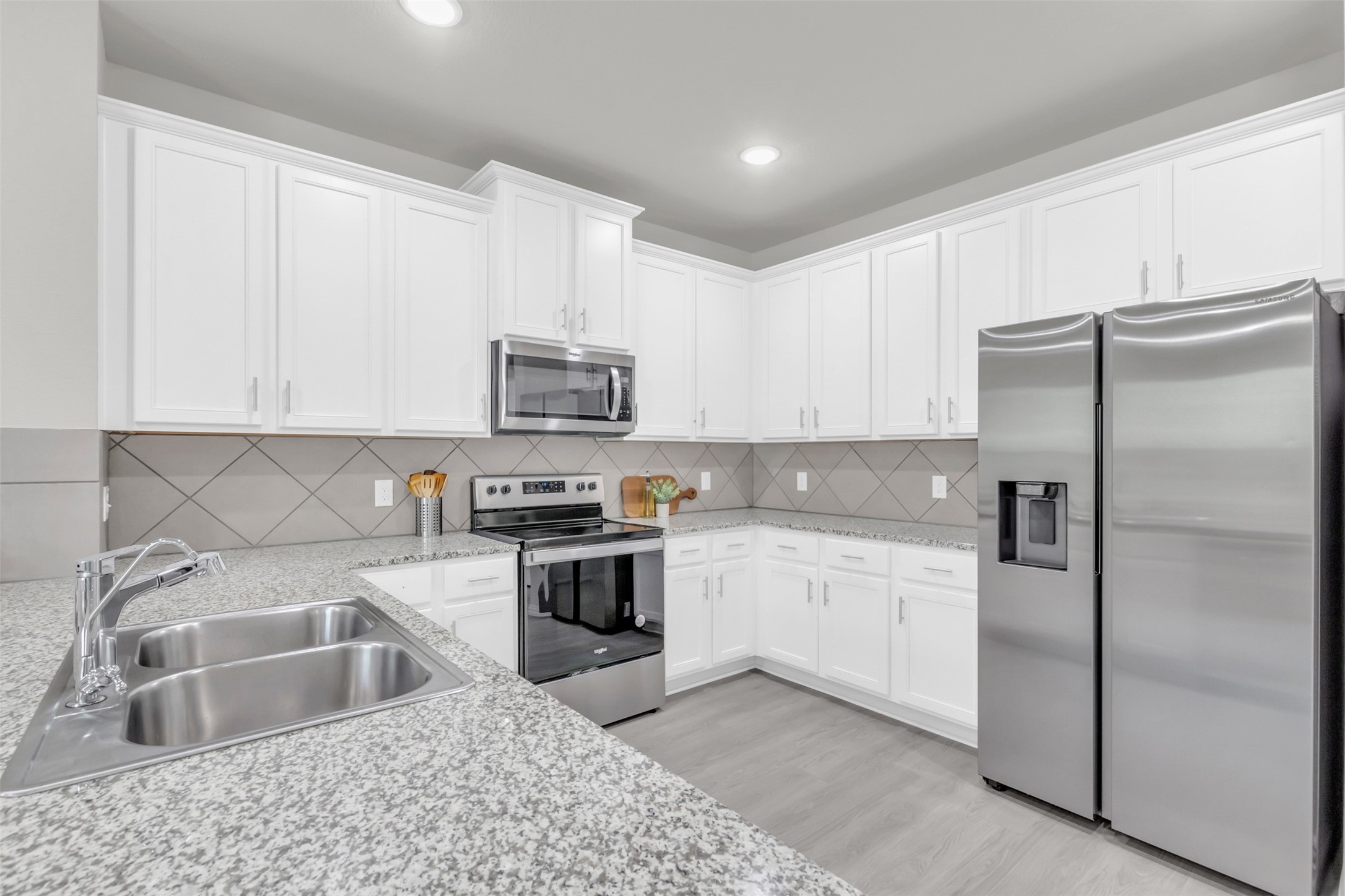 1249 Jones Trail