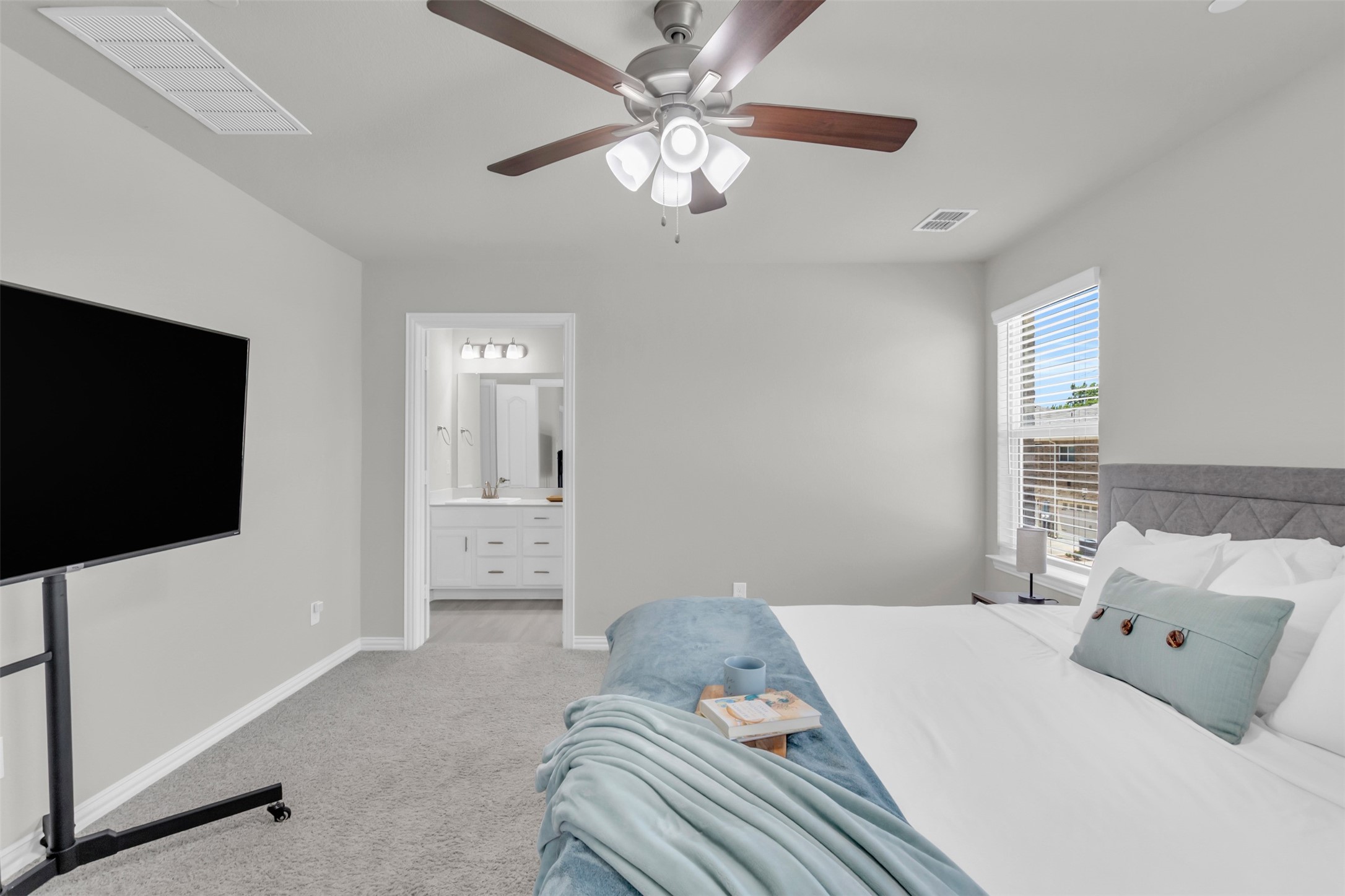 1249 Jones Trail