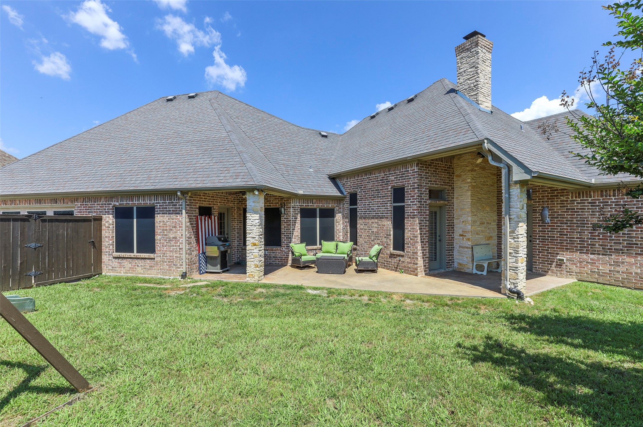 3710 Sumner Court