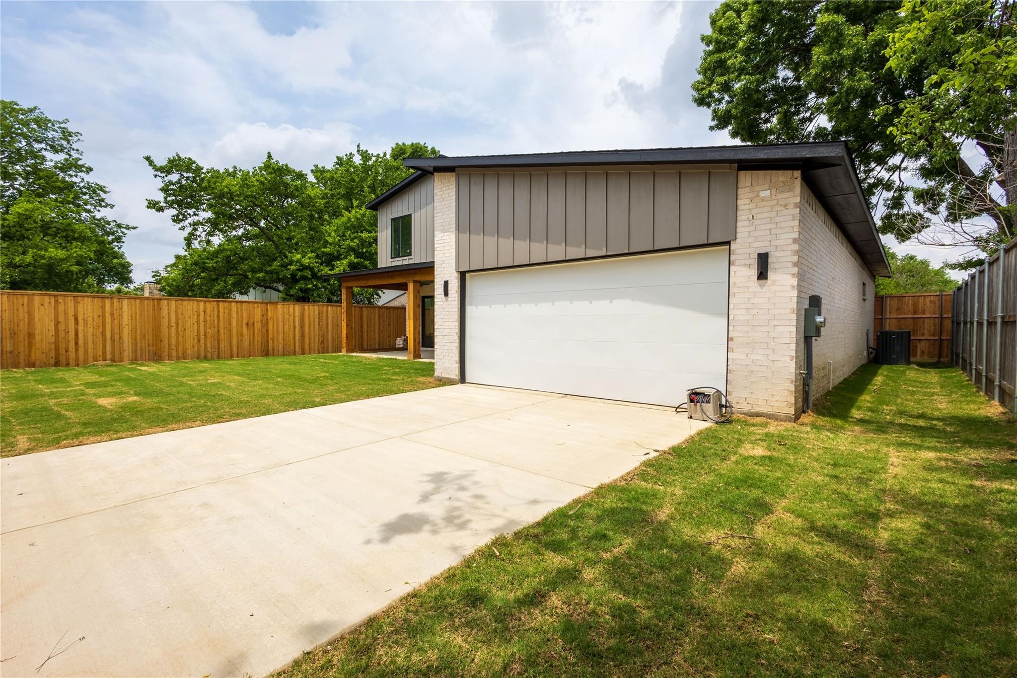 813 Firestone Lane
