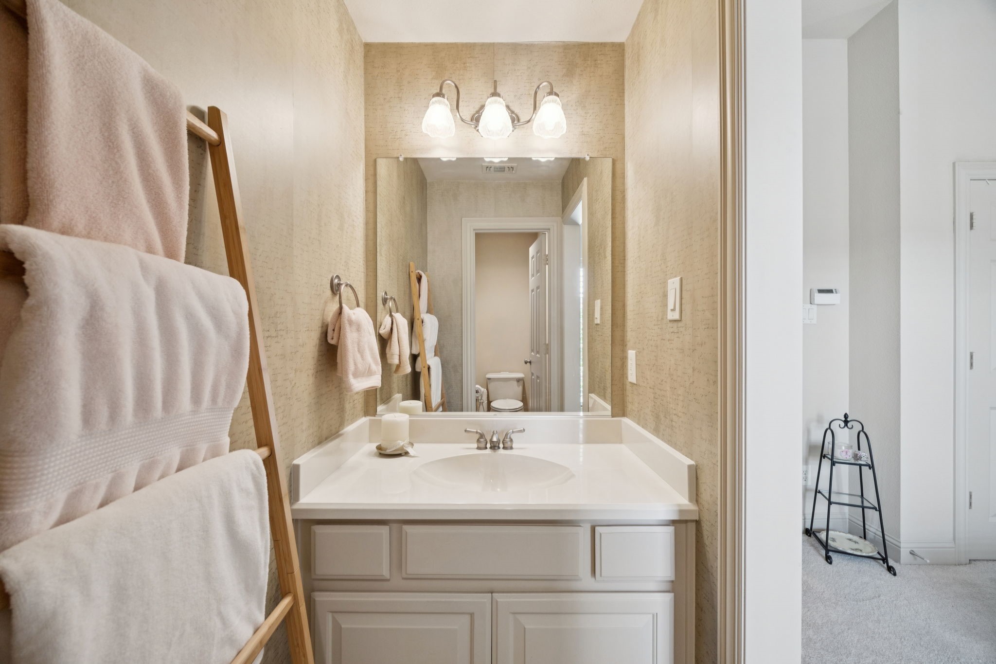 1308 Pecos Trail