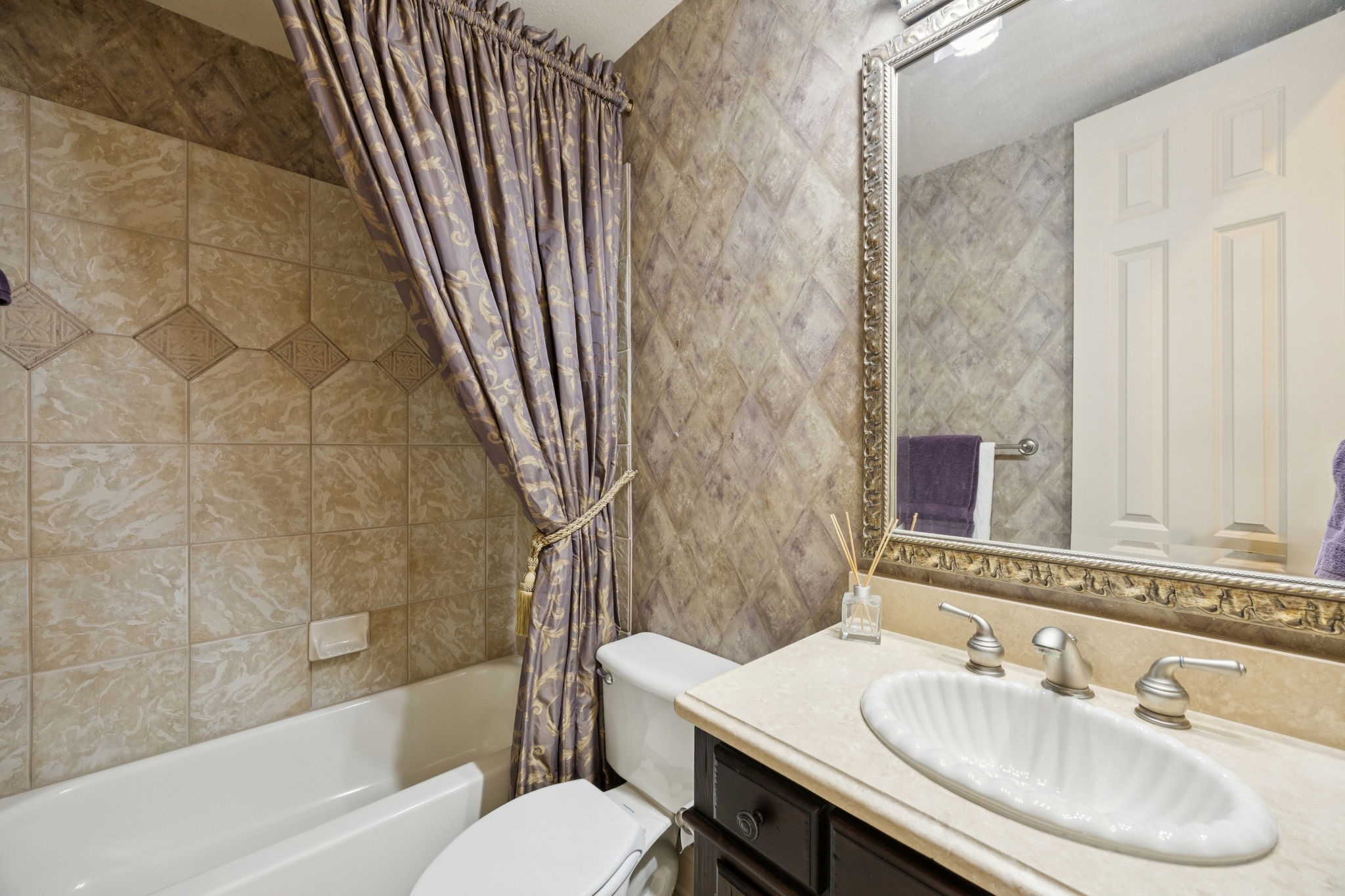 1308 Pecos Trail