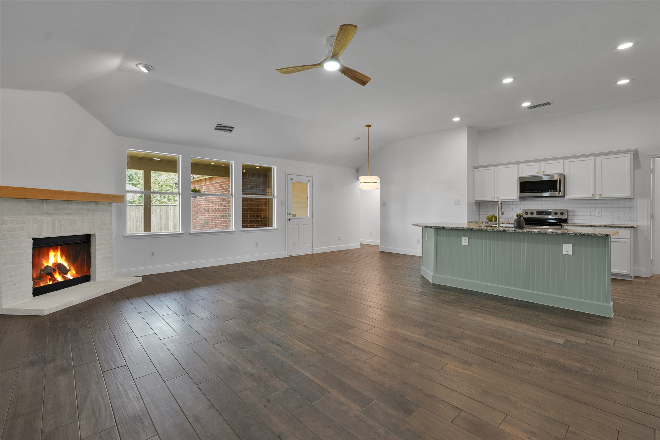2304 Eisenhower Drive