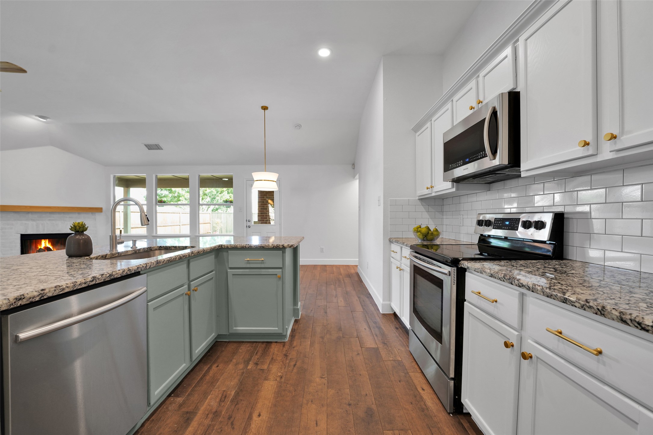 2304 Eisenhower Drive