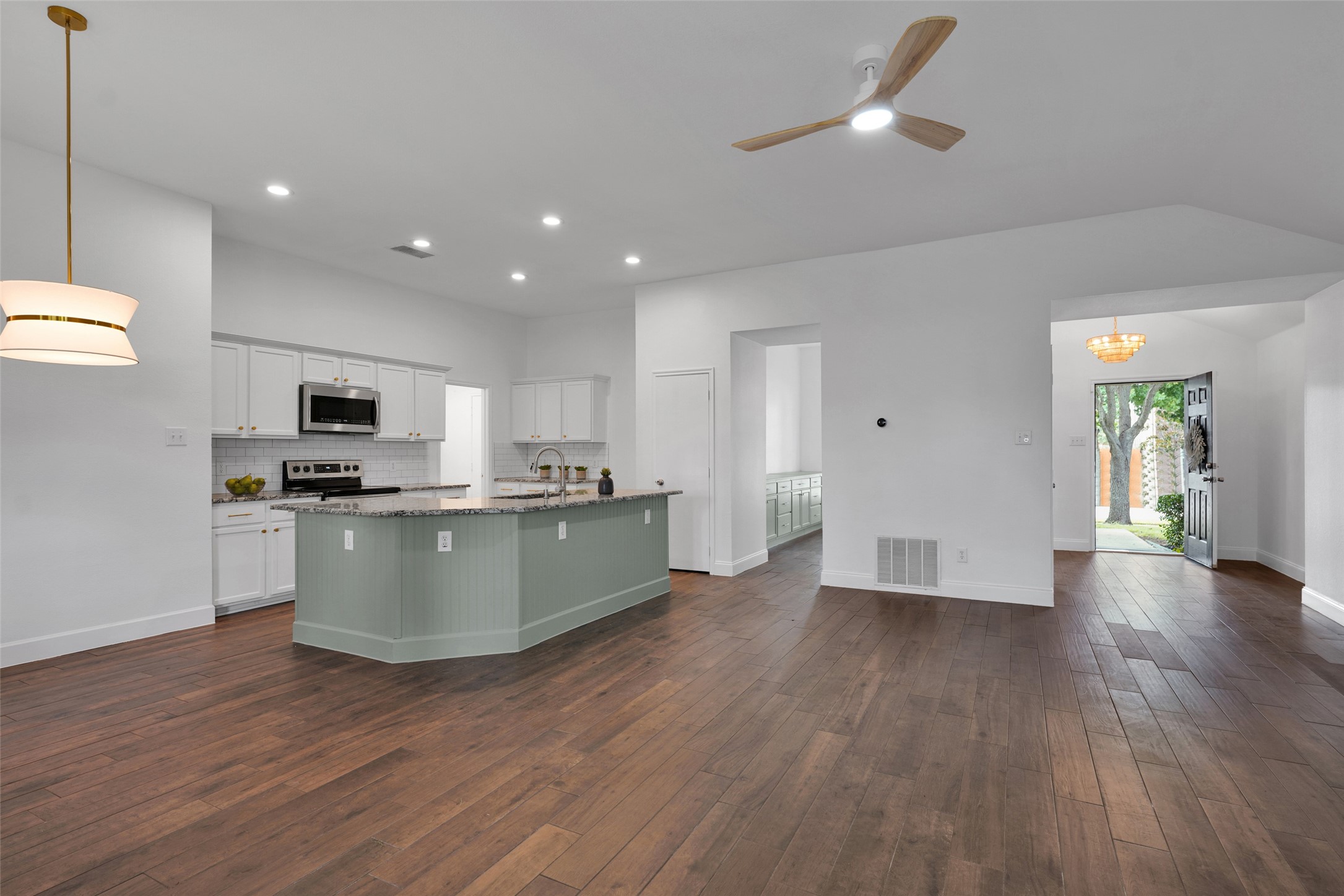 2304 Eisenhower Drive