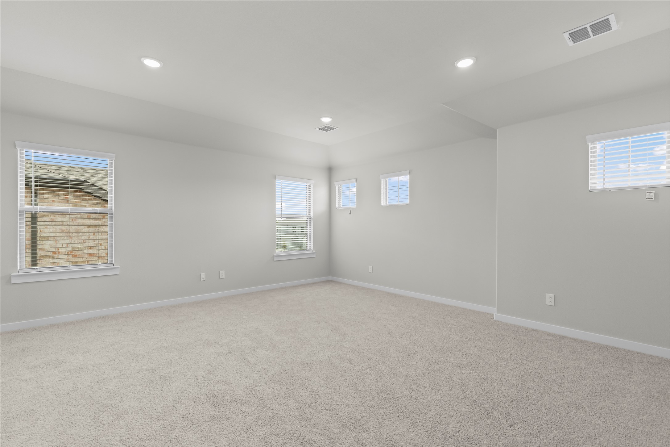 1912 Sandpiper Way