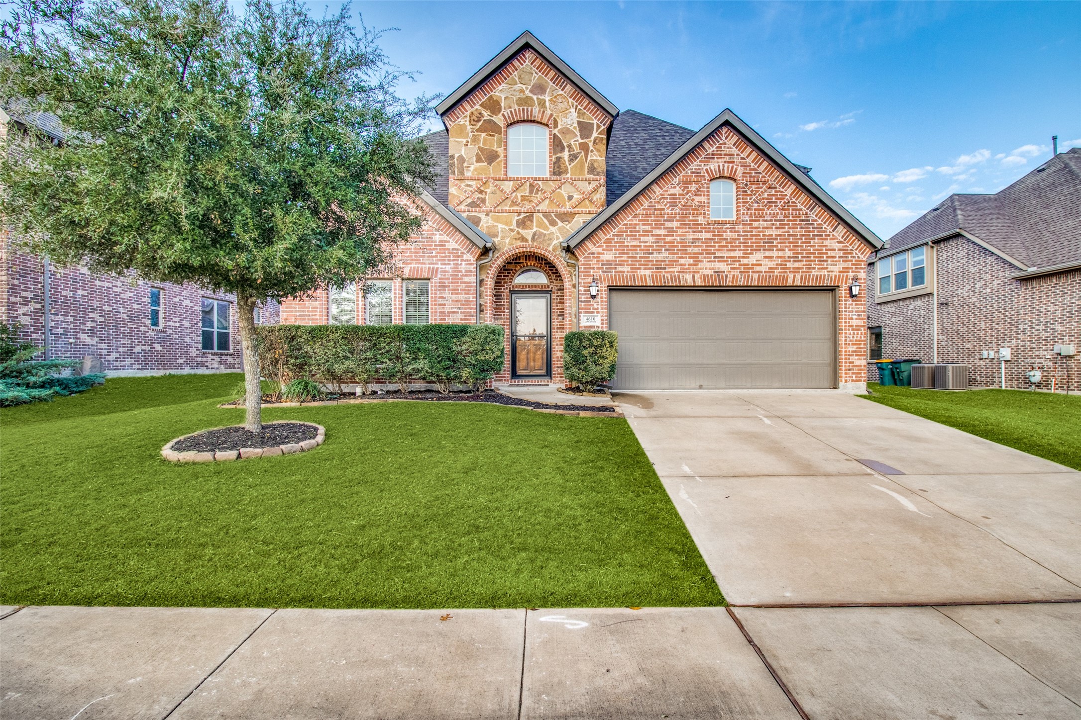 4610 Lone Grove Way