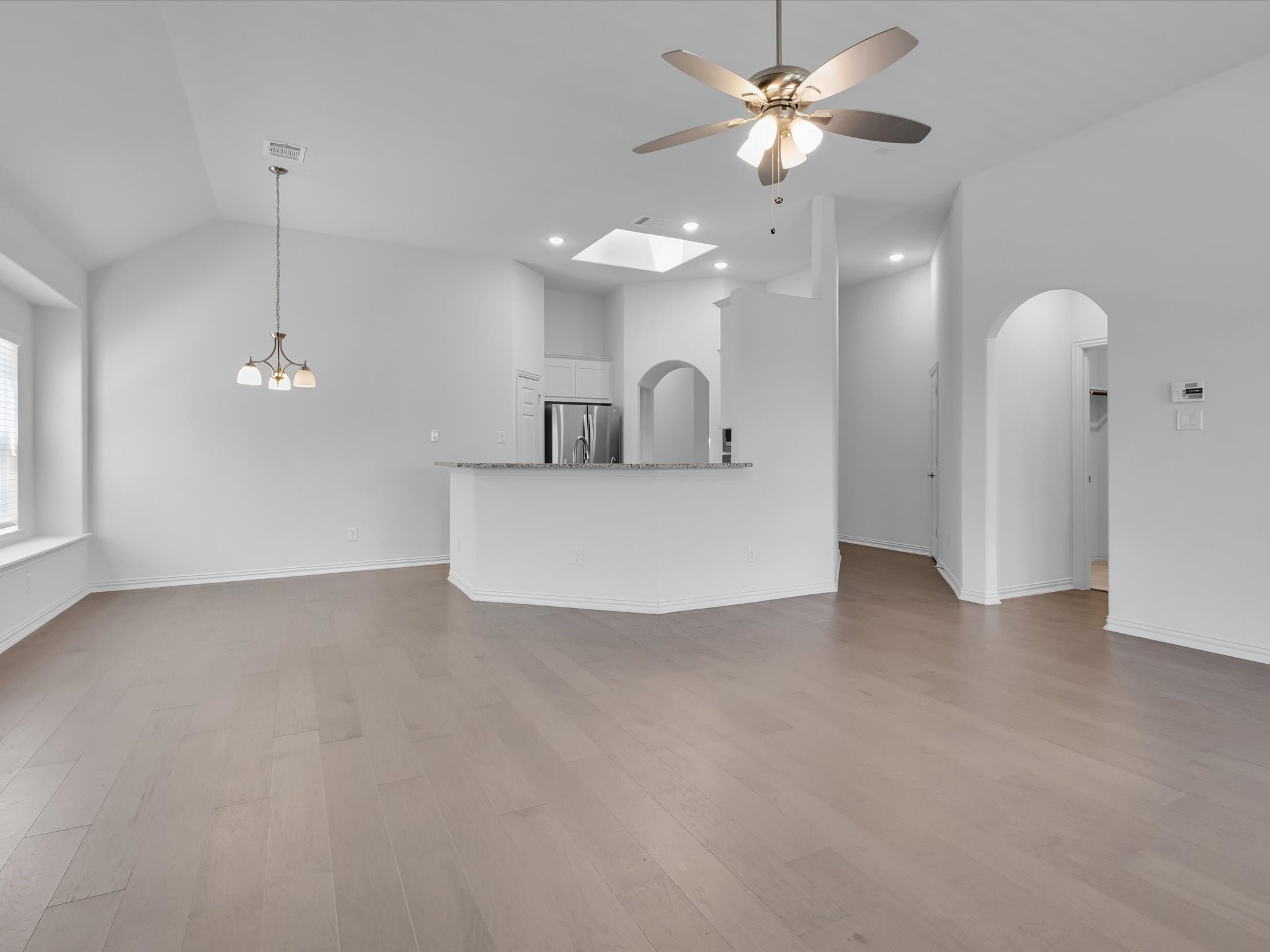 1127 Putnam Drive