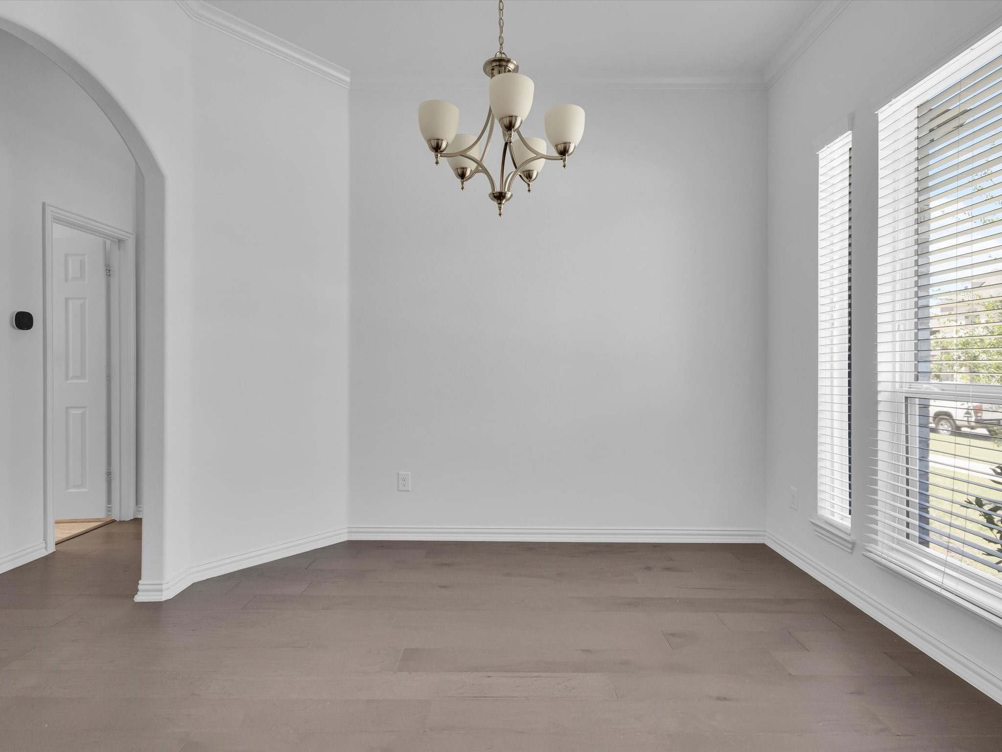 1127 Putnam Drive