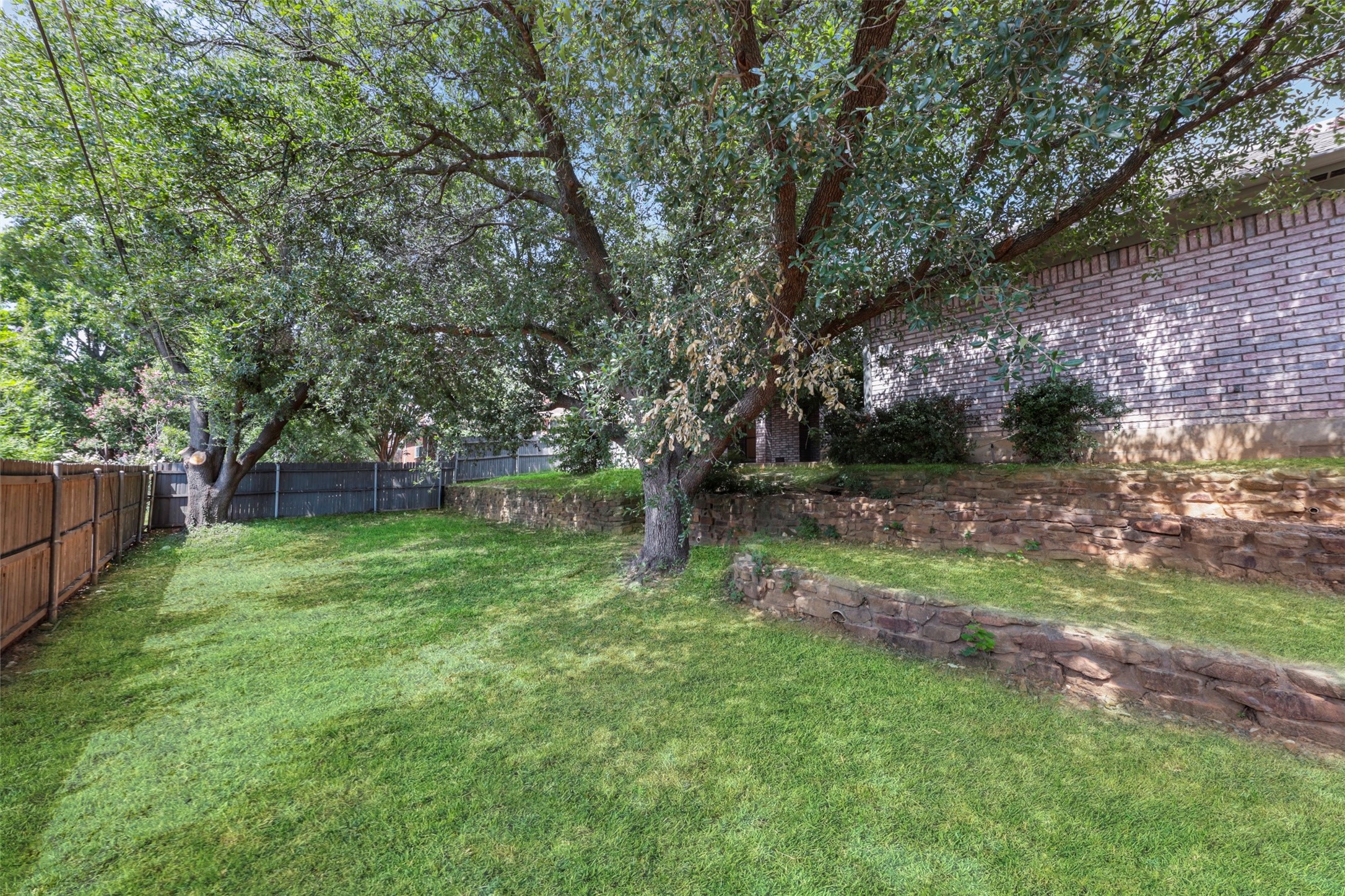 7009 Spanish Oaks Drive