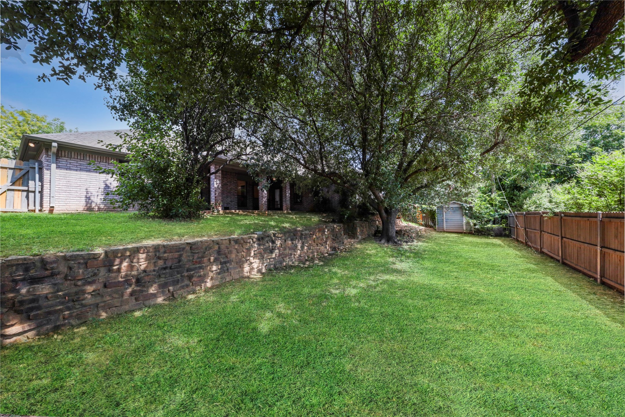 7009 Spanish Oaks Drive