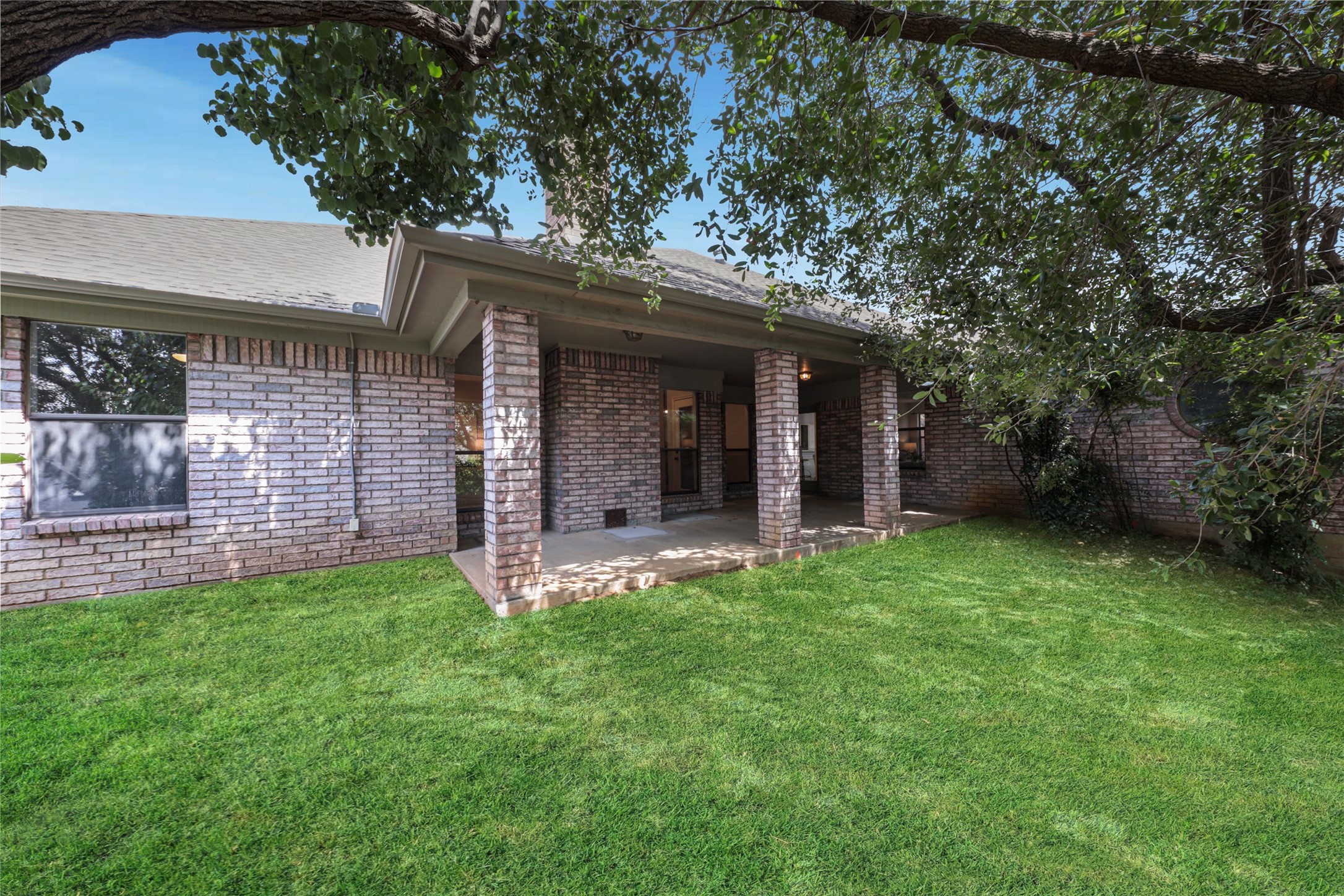 7009 Spanish Oaks Drive