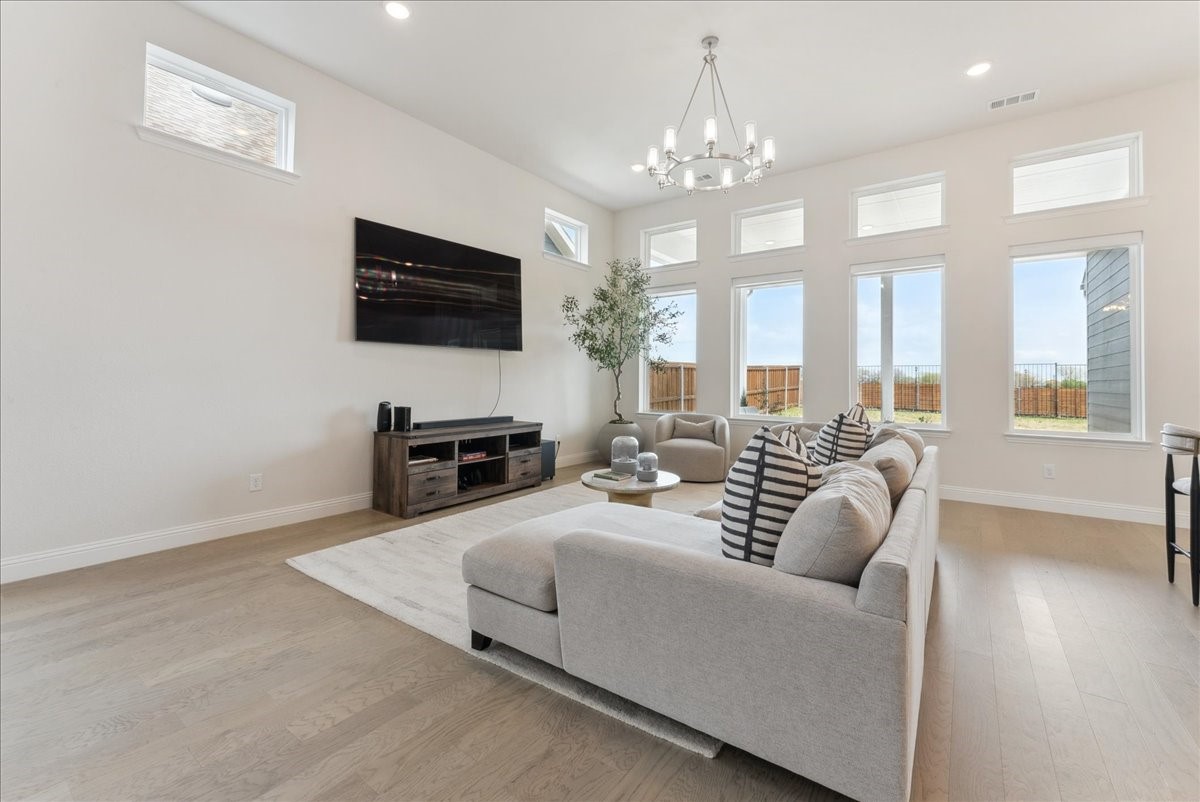 8818 Edna Place
