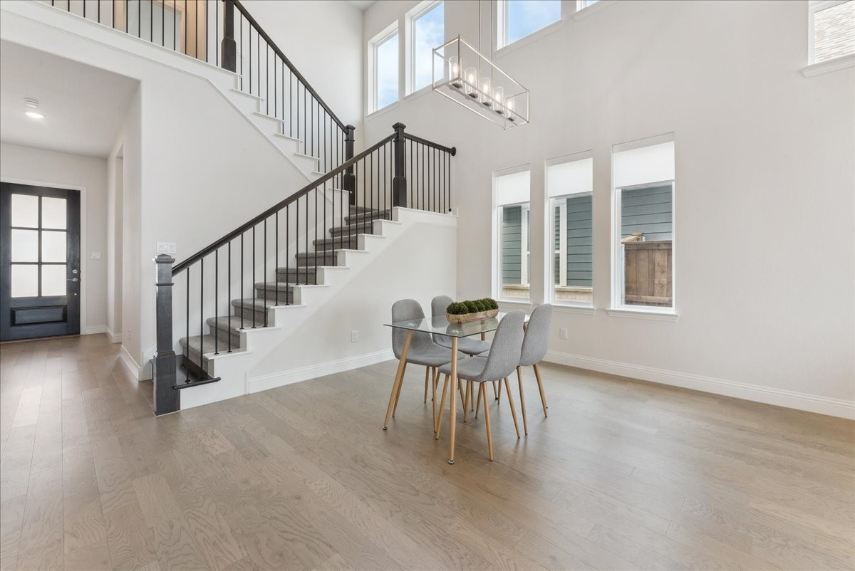 8818 Edna Place