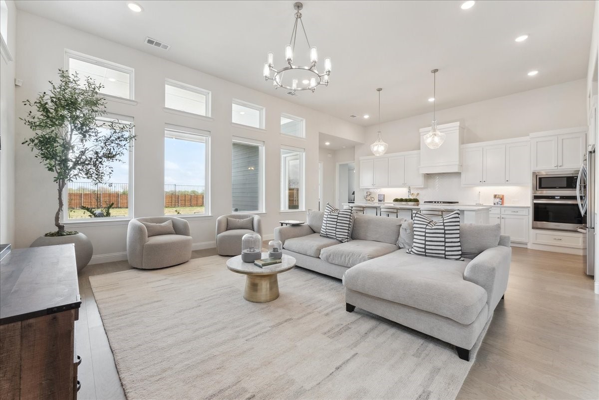 8818 Edna Place