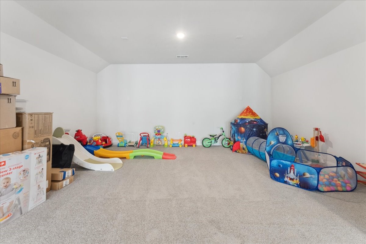 8818 Edna Place
