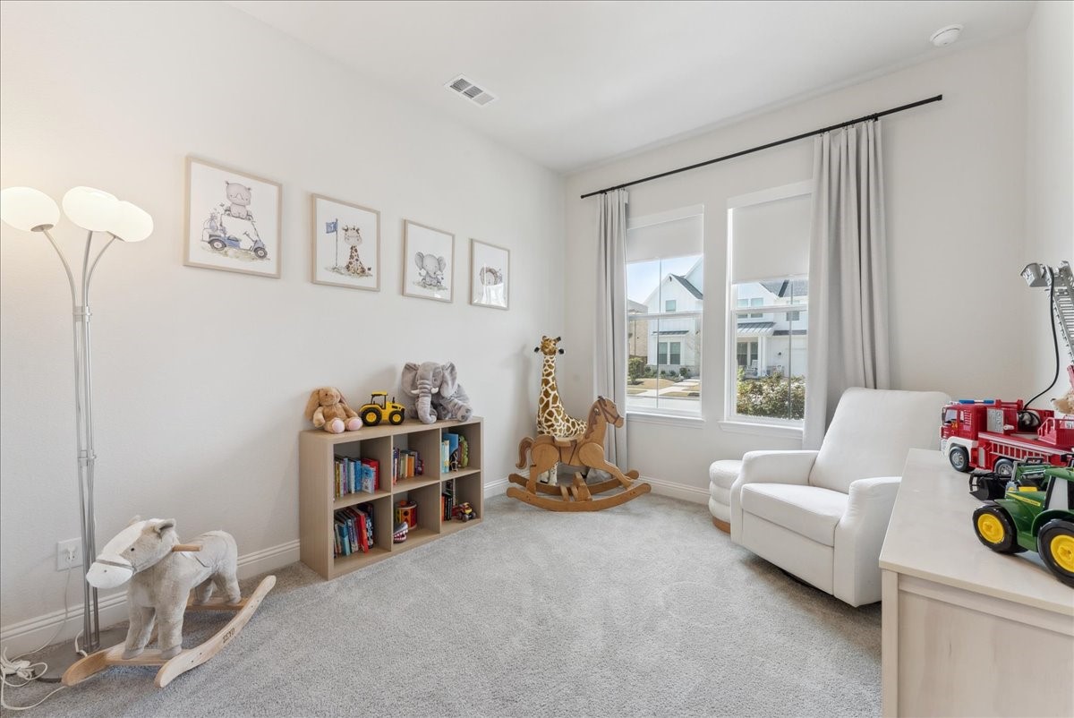 8818 Edna Place