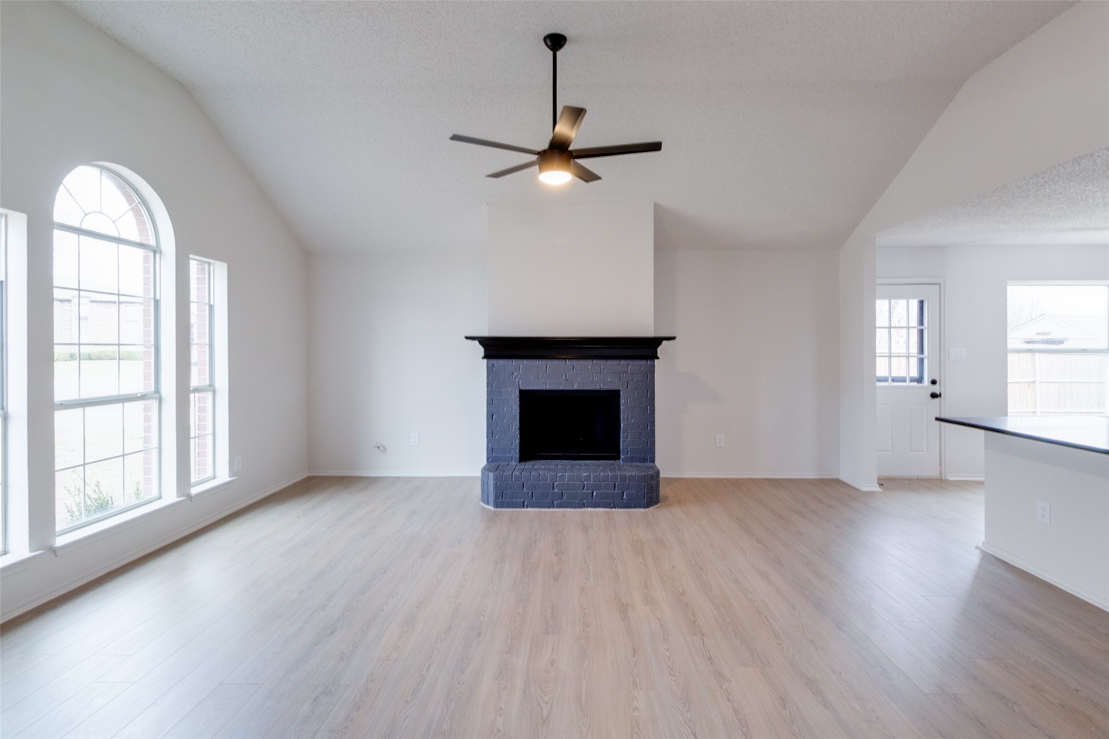 5005 Button Willow Drive