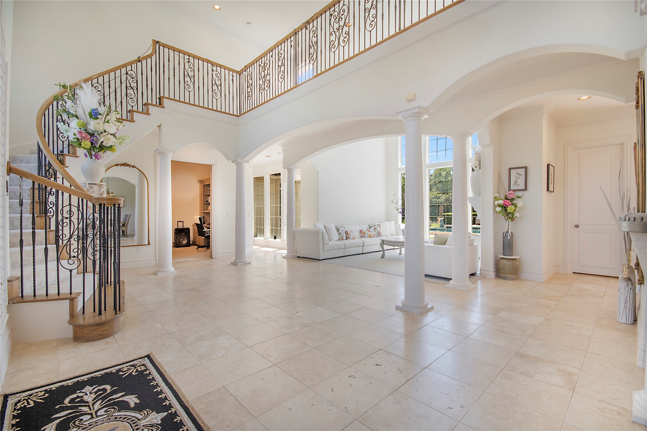 2200 Woodbridge Drive