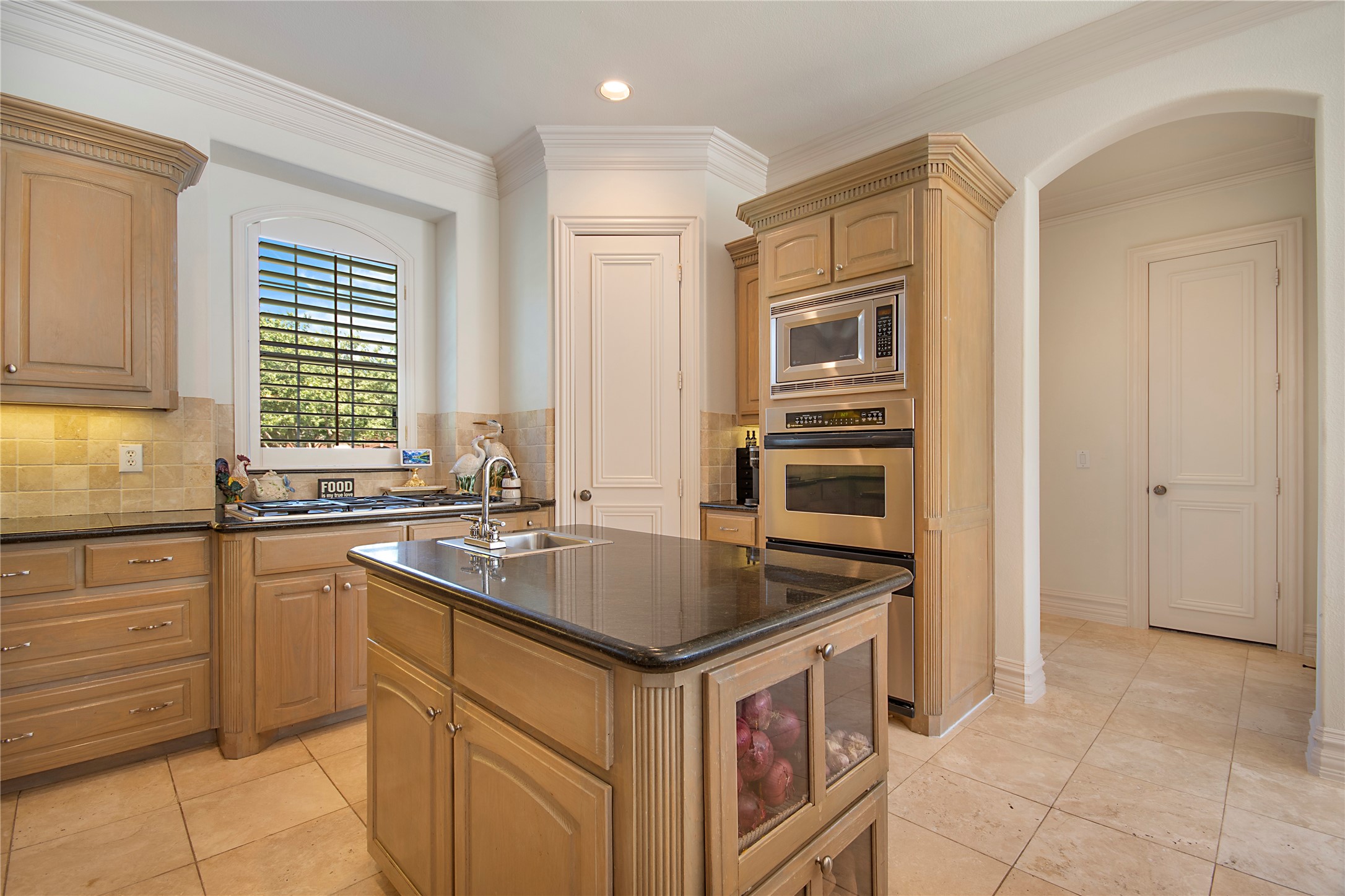 2200 Woodbridge Drive