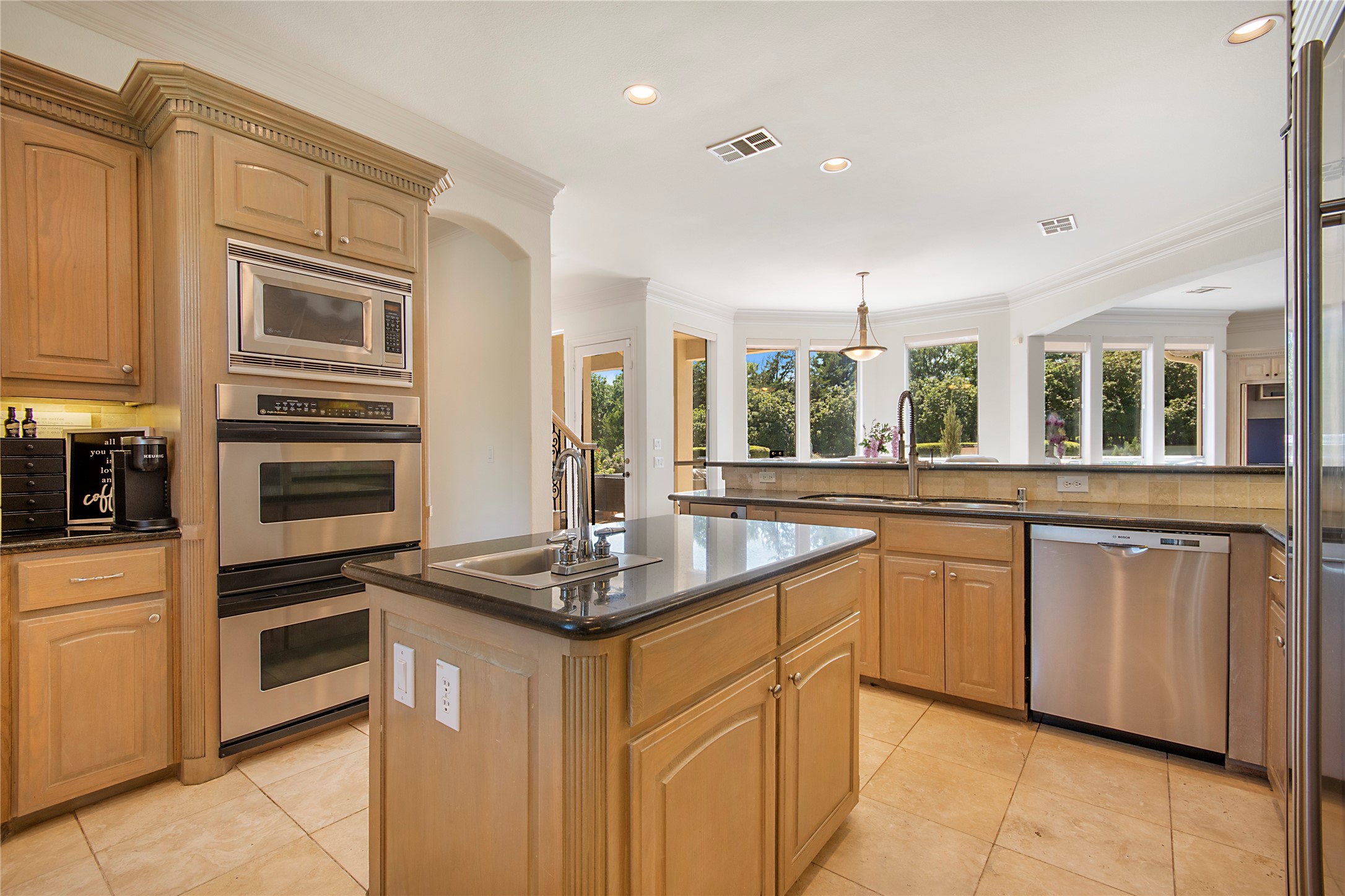 2200 Woodbridge Drive