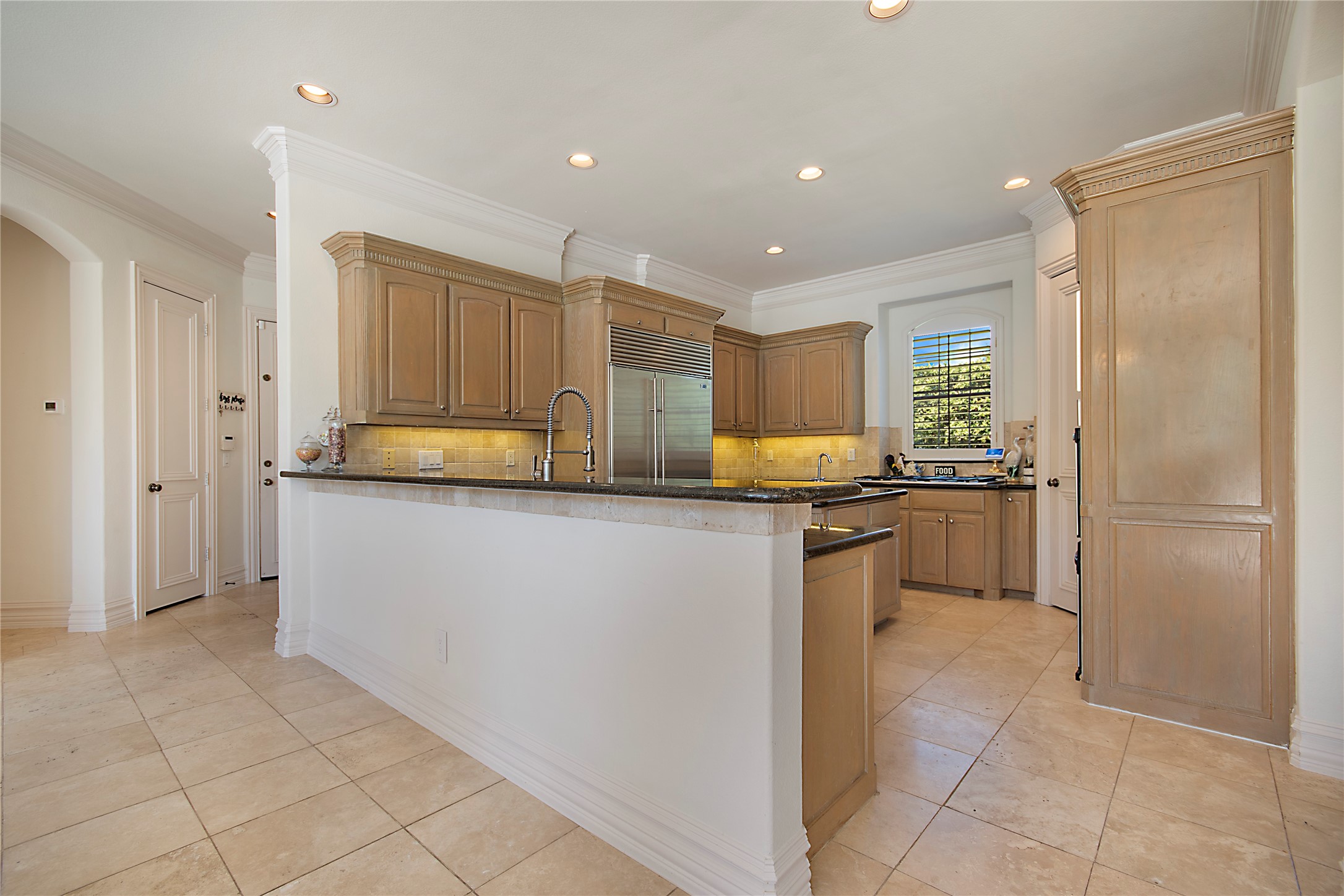 2200 Woodbridge Drive