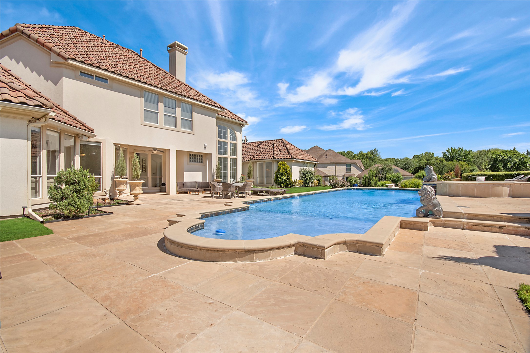 2200 Woodbridge Drive
