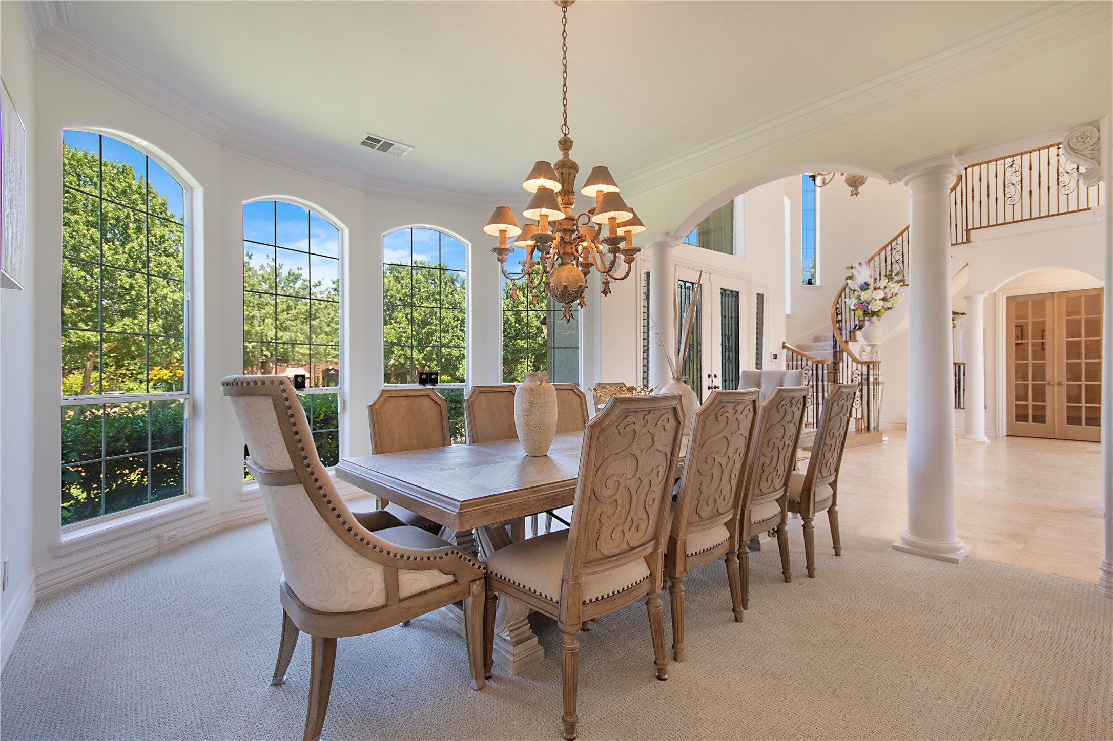 2200 Woodbridge Drive