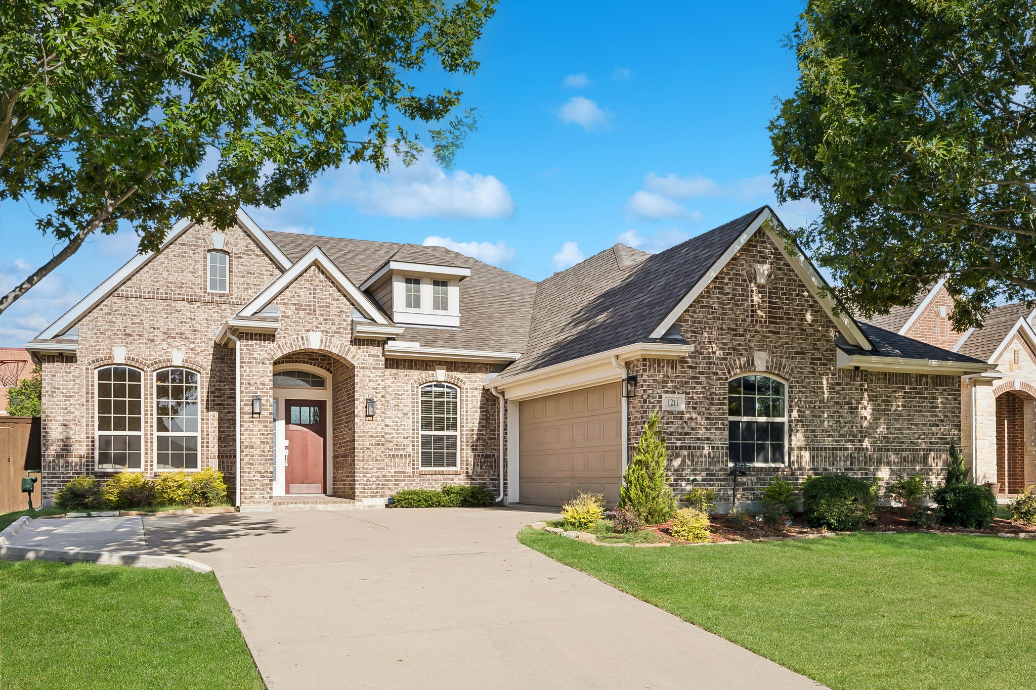 1211 Windgate Way