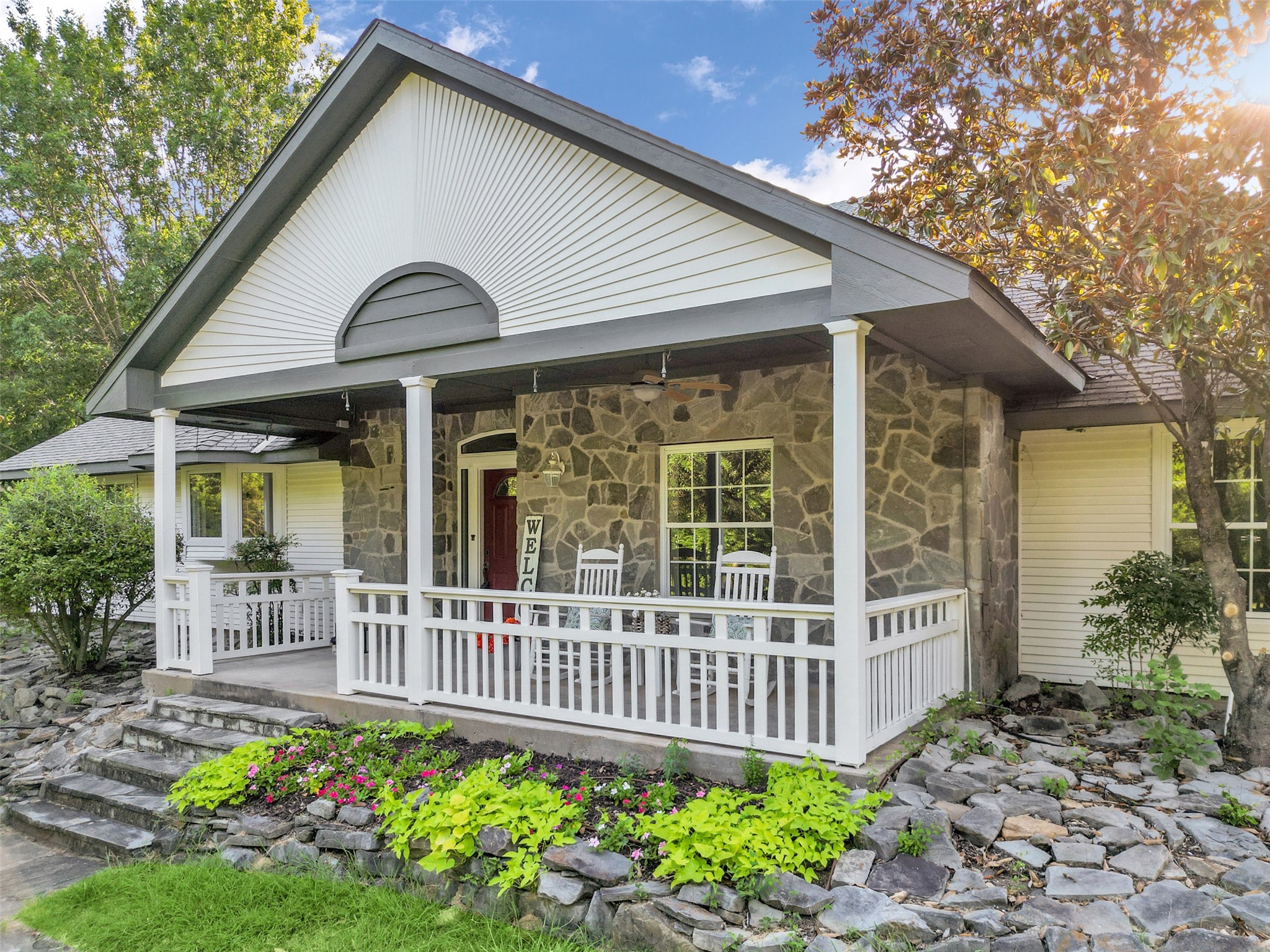1865 Shady Lane