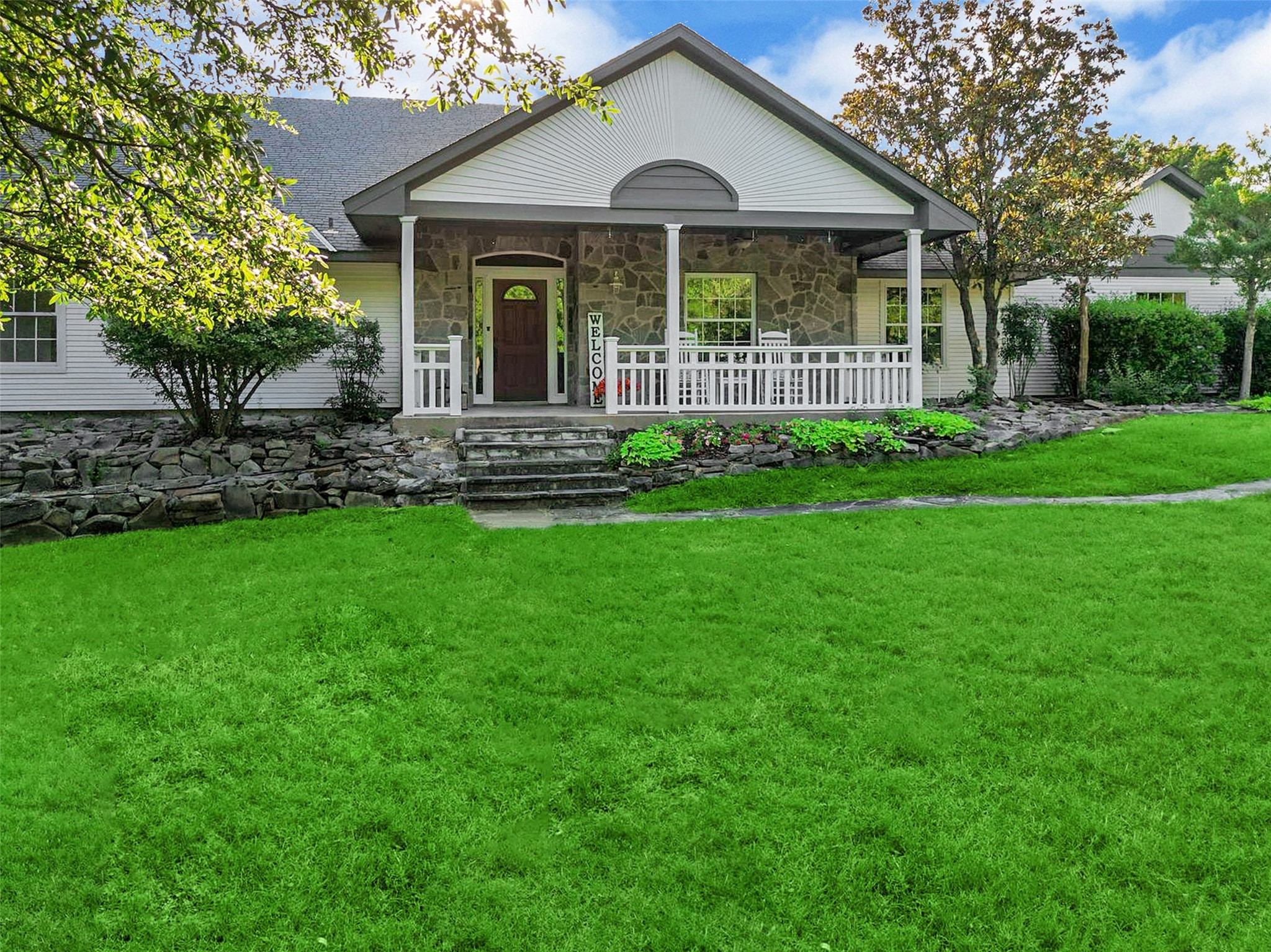 1865 Shady Lane