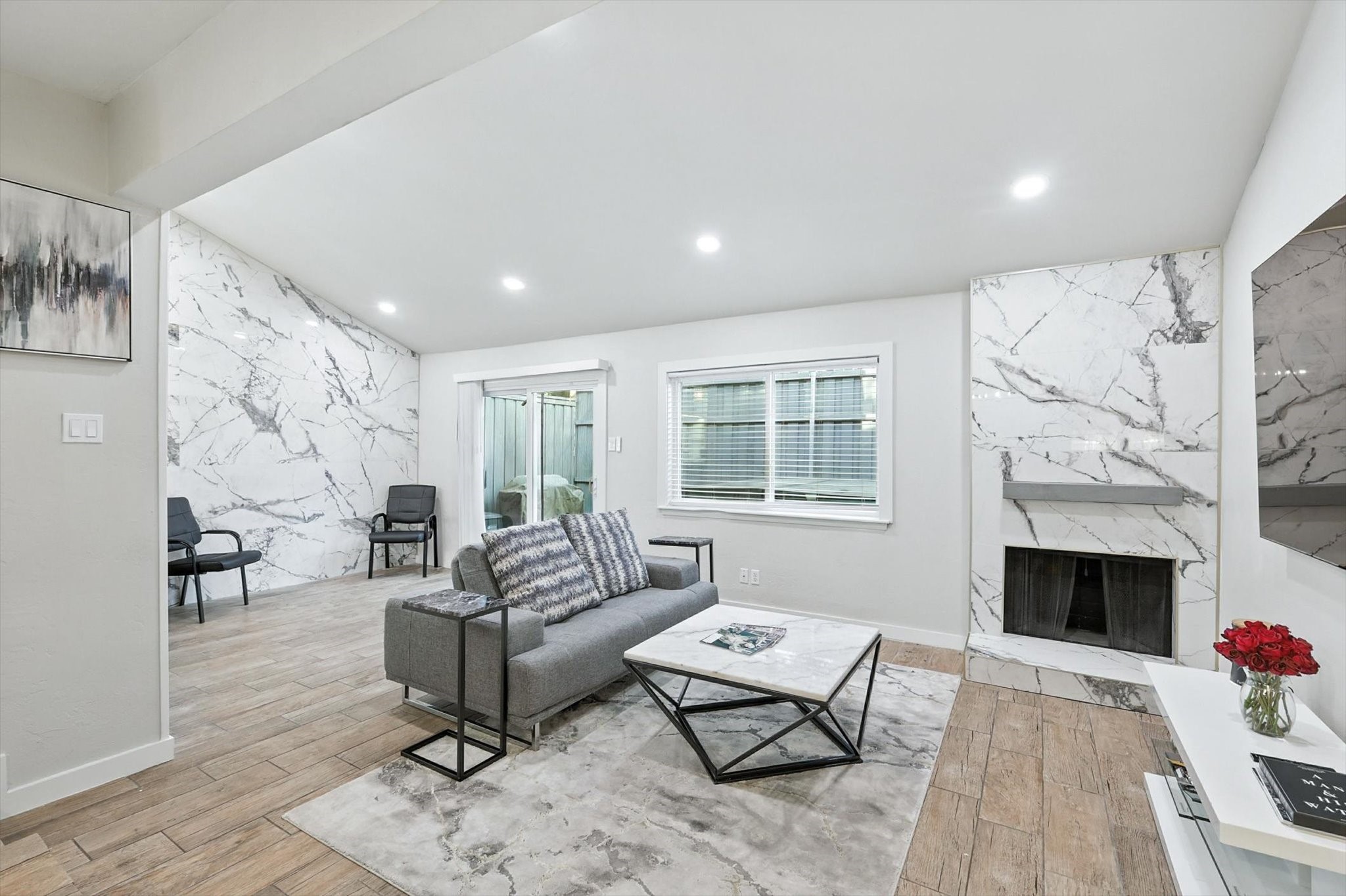 2710 Meadowstone Court