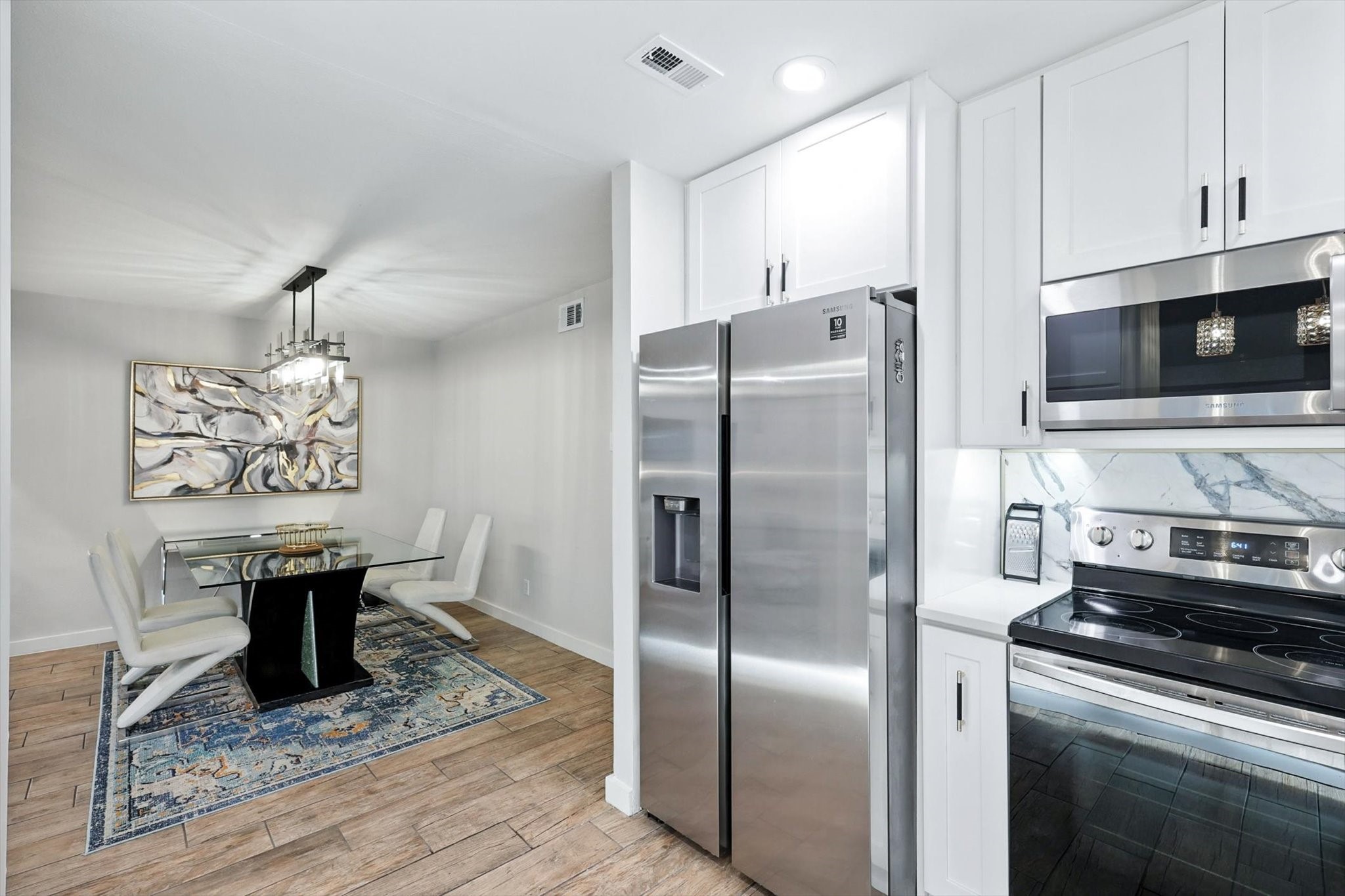 2710 Meadowstone Court