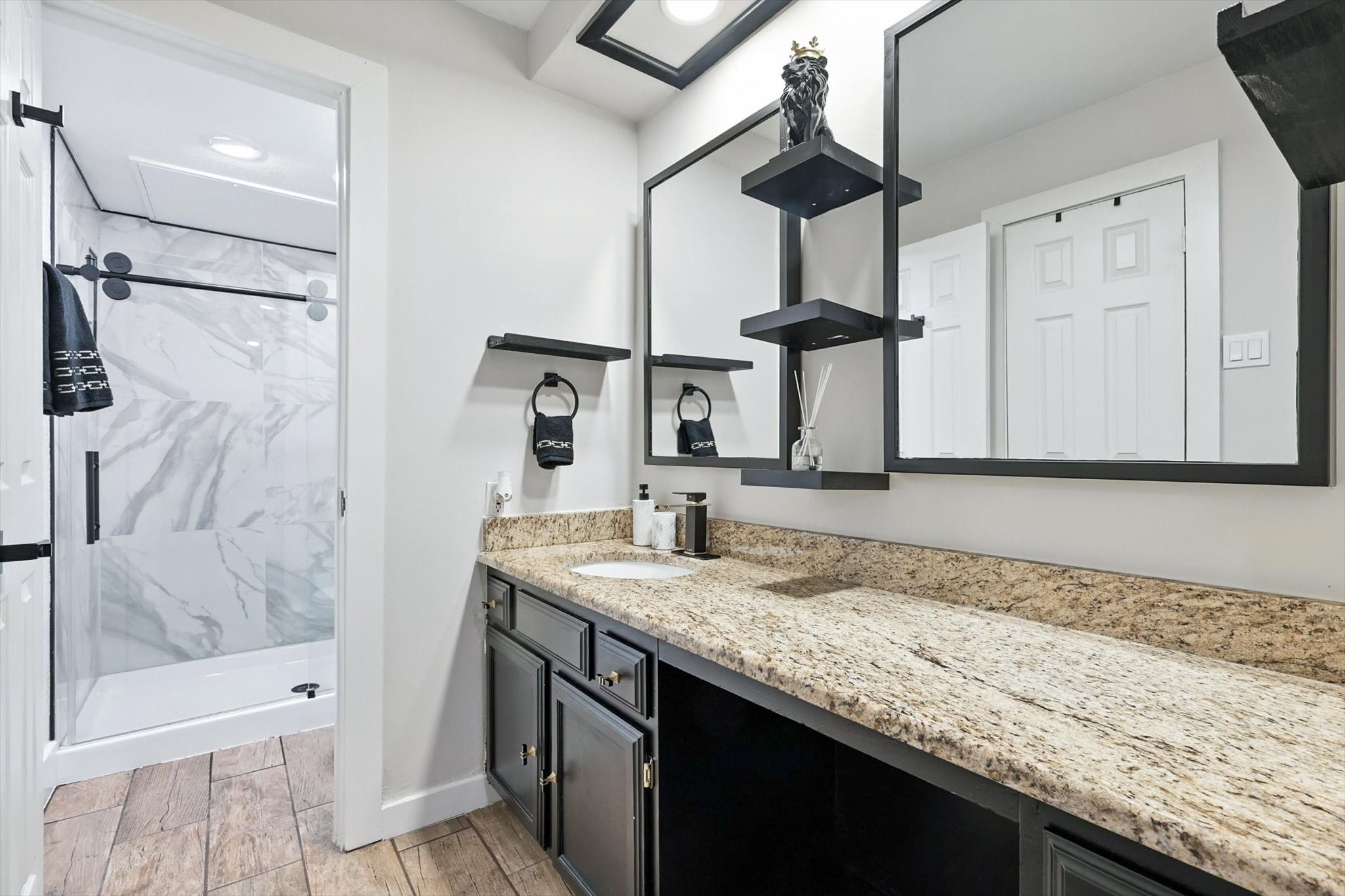 2710 Meadowstone Court