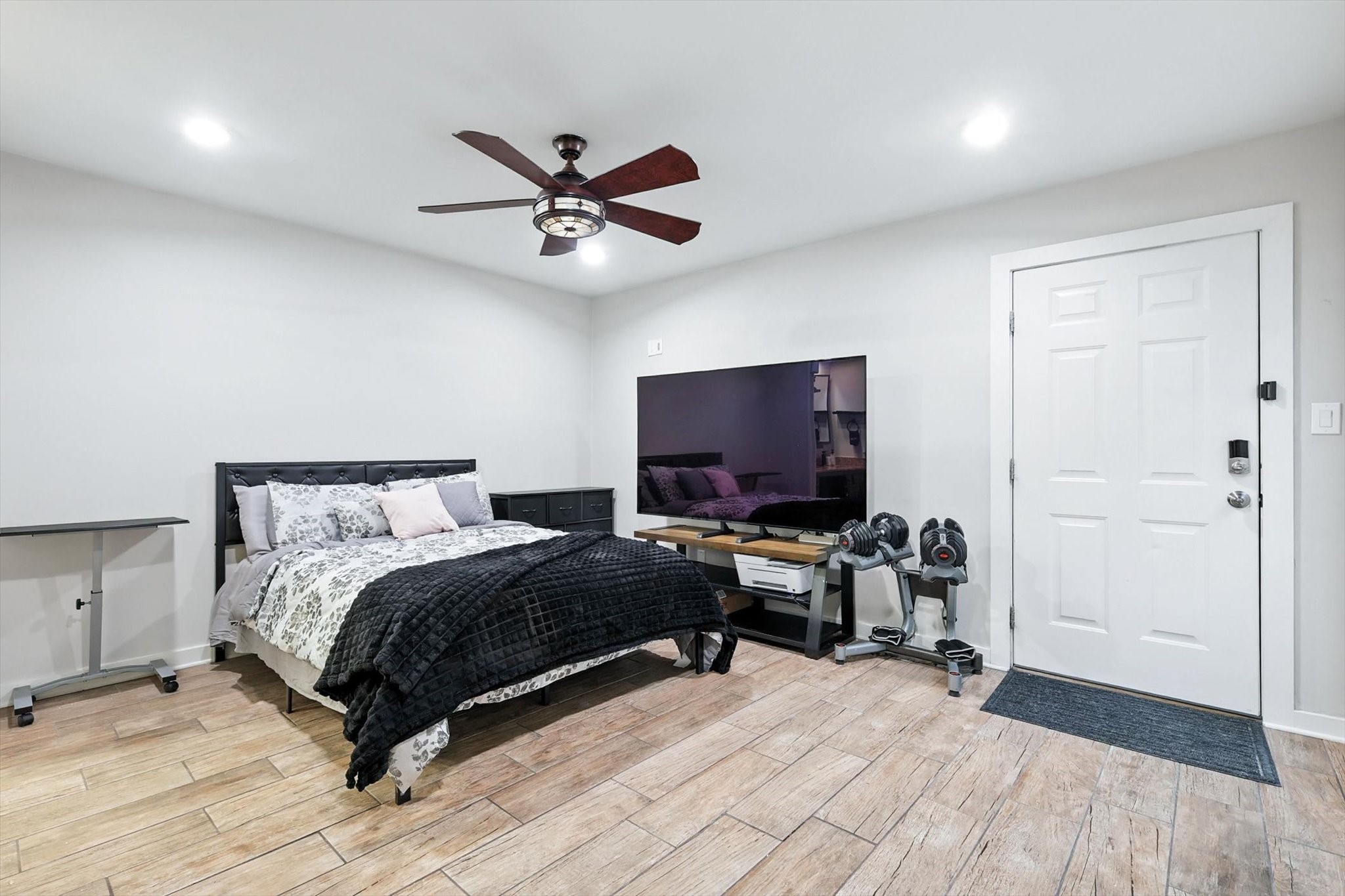 2710 Meadowstone Court